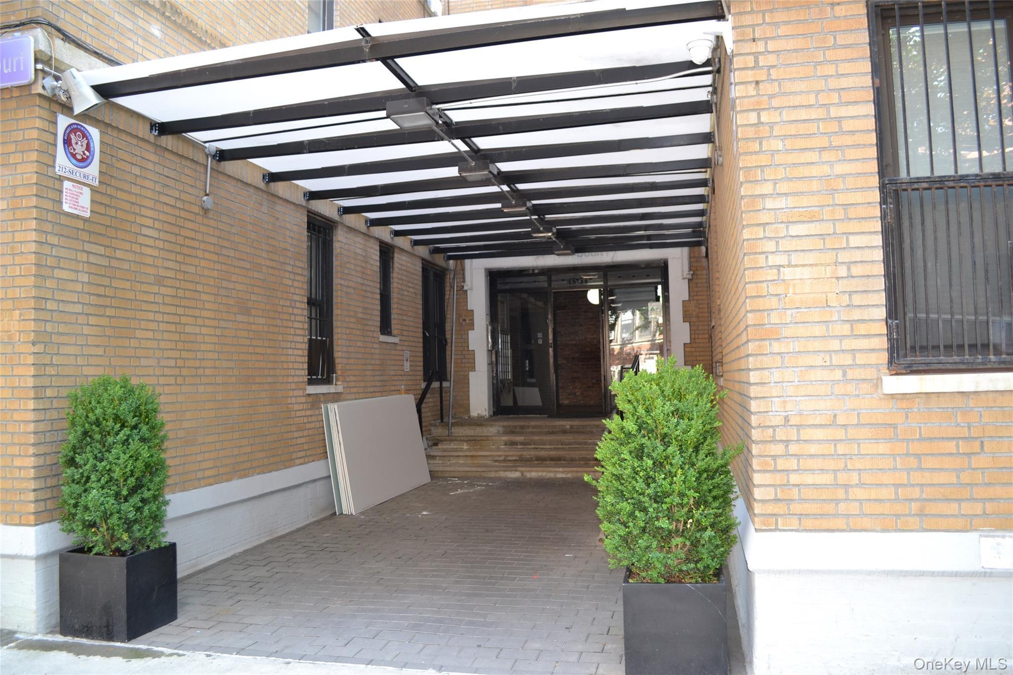 Condo W 138 Street  Manhattan, NY 10037, MLS-892022-3