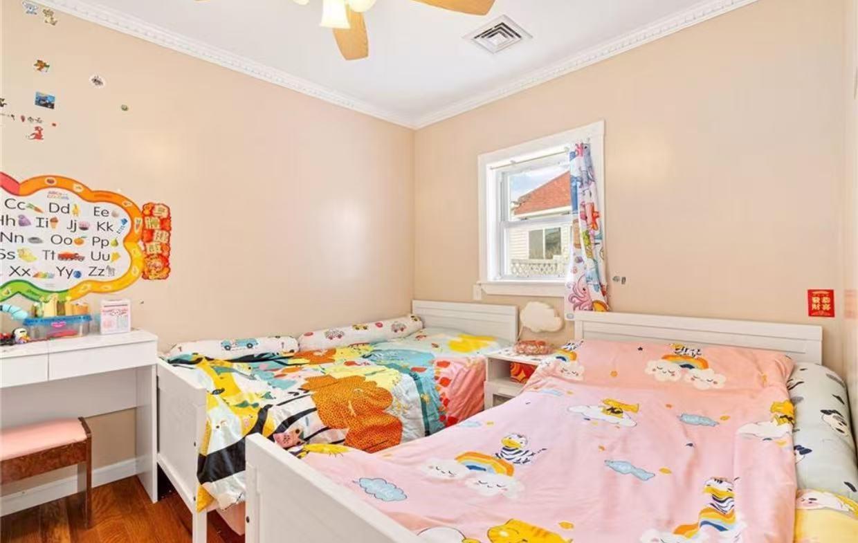 Single Family Church  Queens, NY 11414, MLS-892023-8