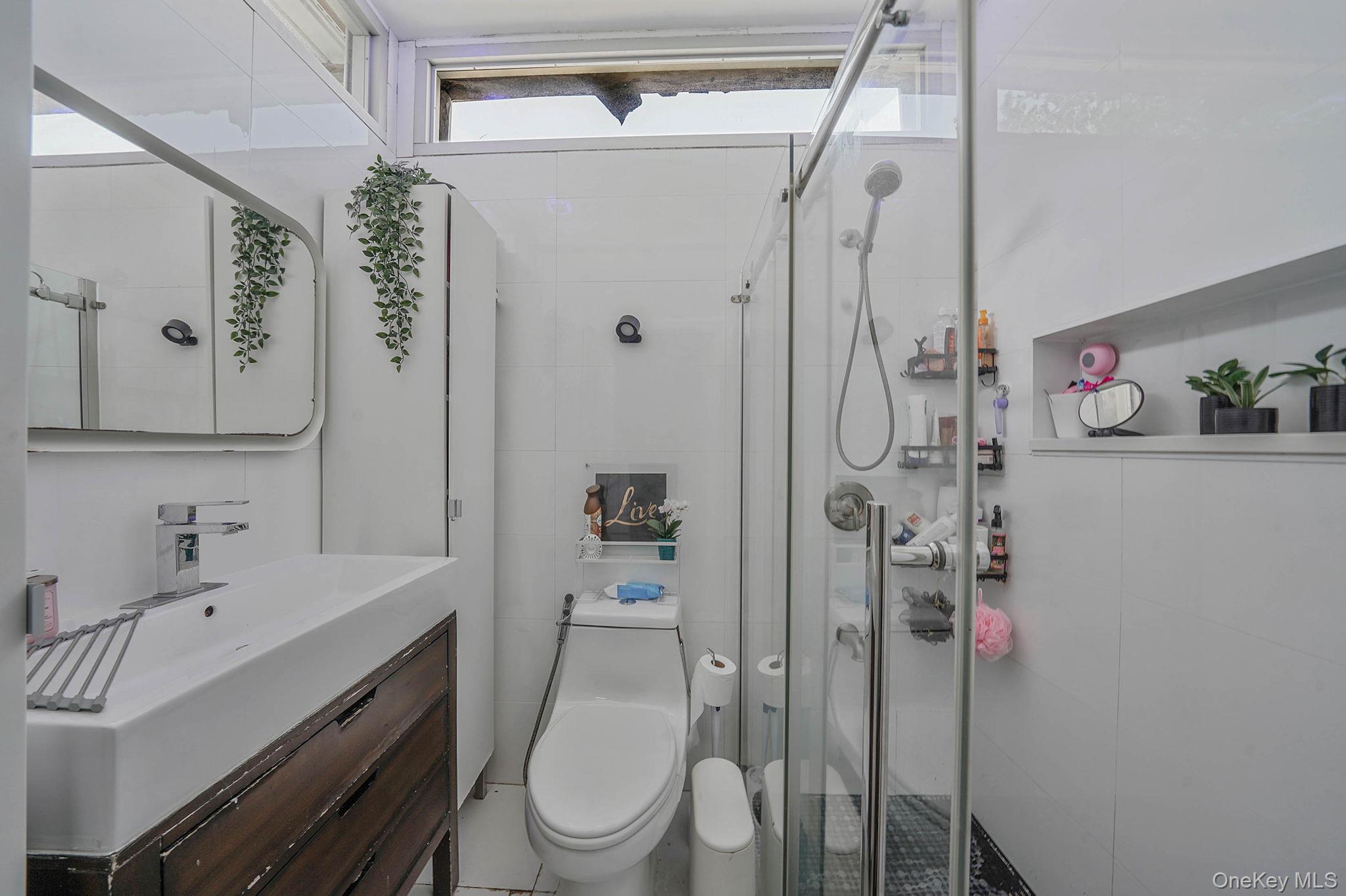 Single Family 112th Queens, NY 11418, MLS-892040-8