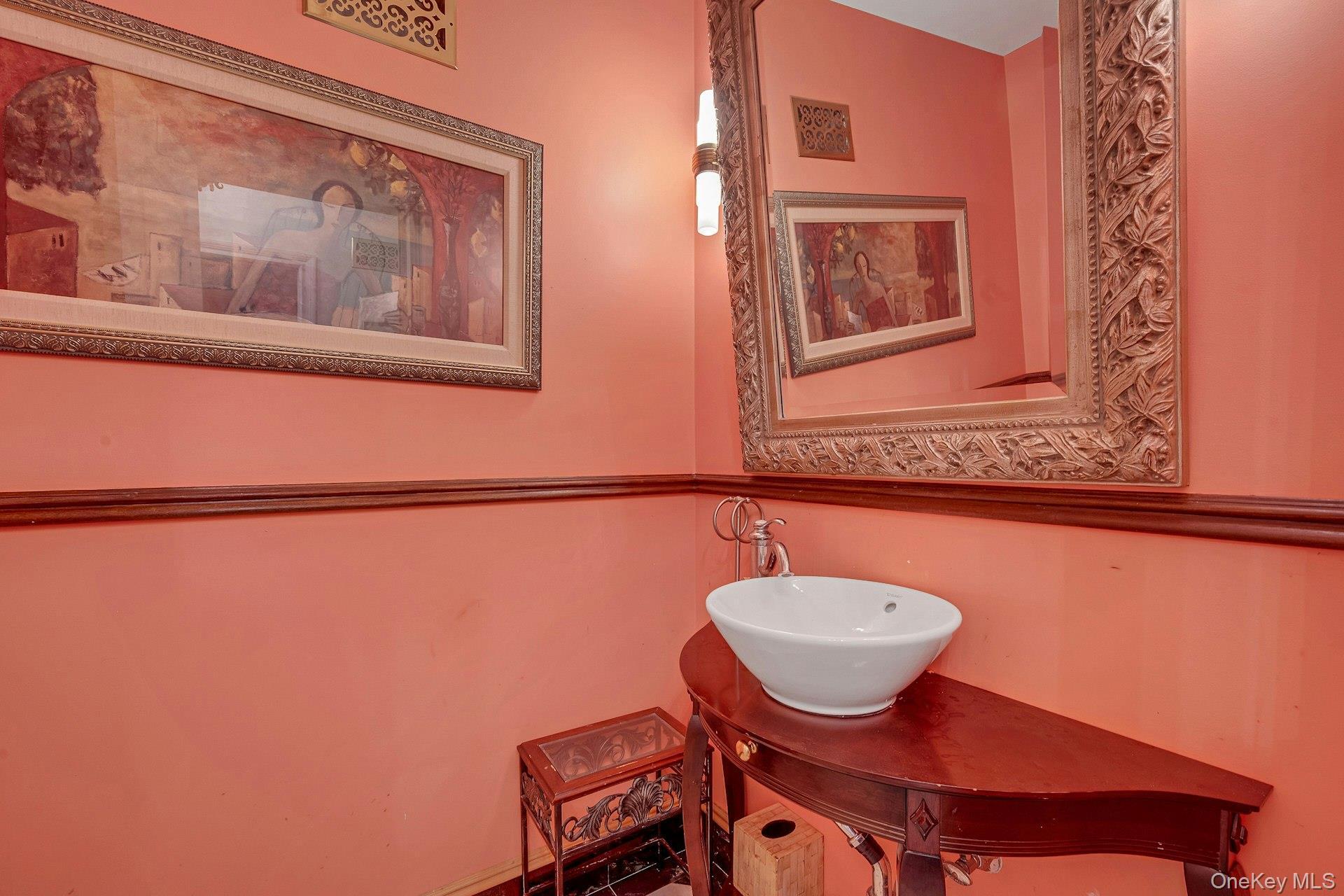 Single Family Independence  Bronx, NY 10471, MLS-892041-16