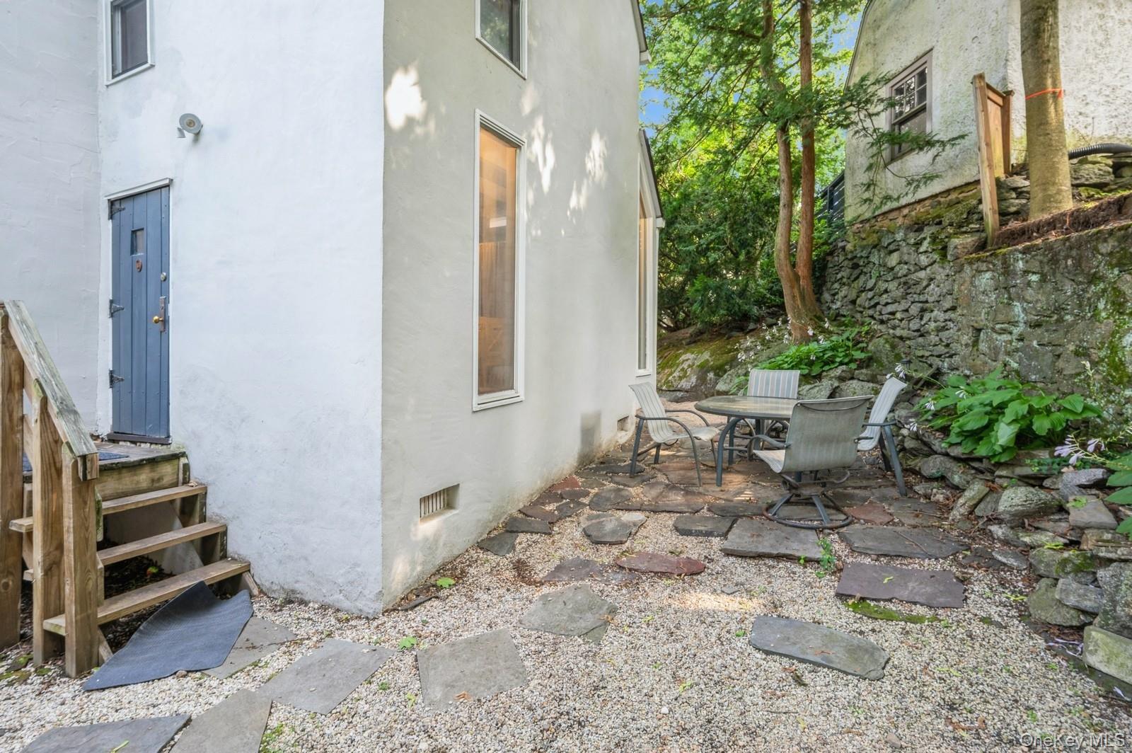 Single Family Valley  Westchester County, NY 10538, MLS-892059-22