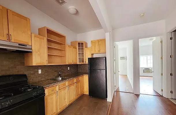 Single Family Lincoln  Brooklyn, NY 11213, MLS-892061-5