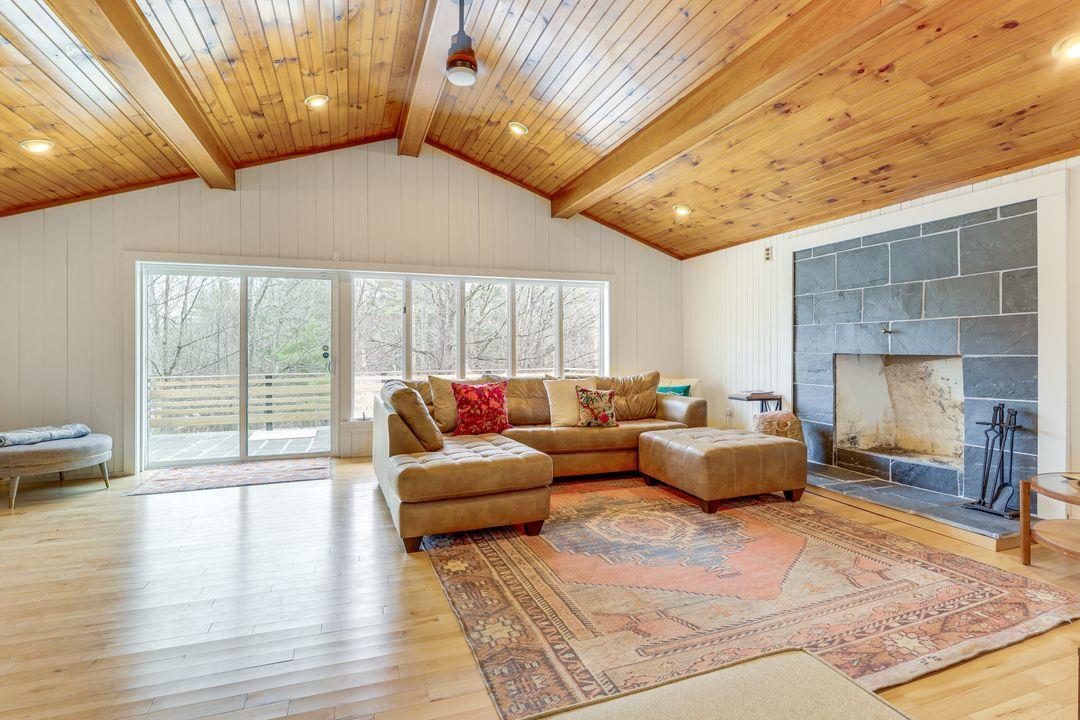 Single Family Turnpike  Out Of Area, NY 12057, MLS-892138-3