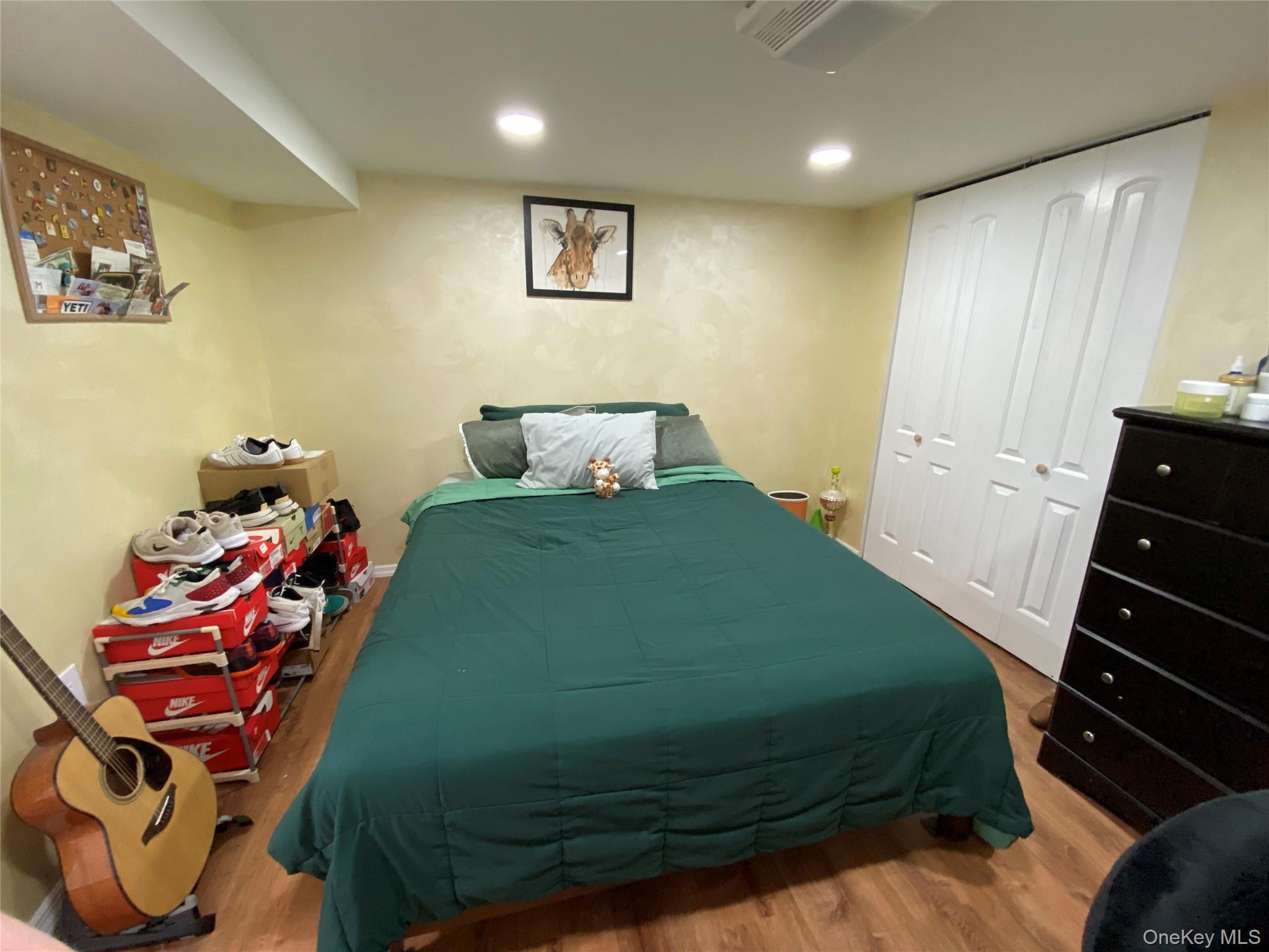 Single Family 77th Queens, NY 11421, MLS-892157-12