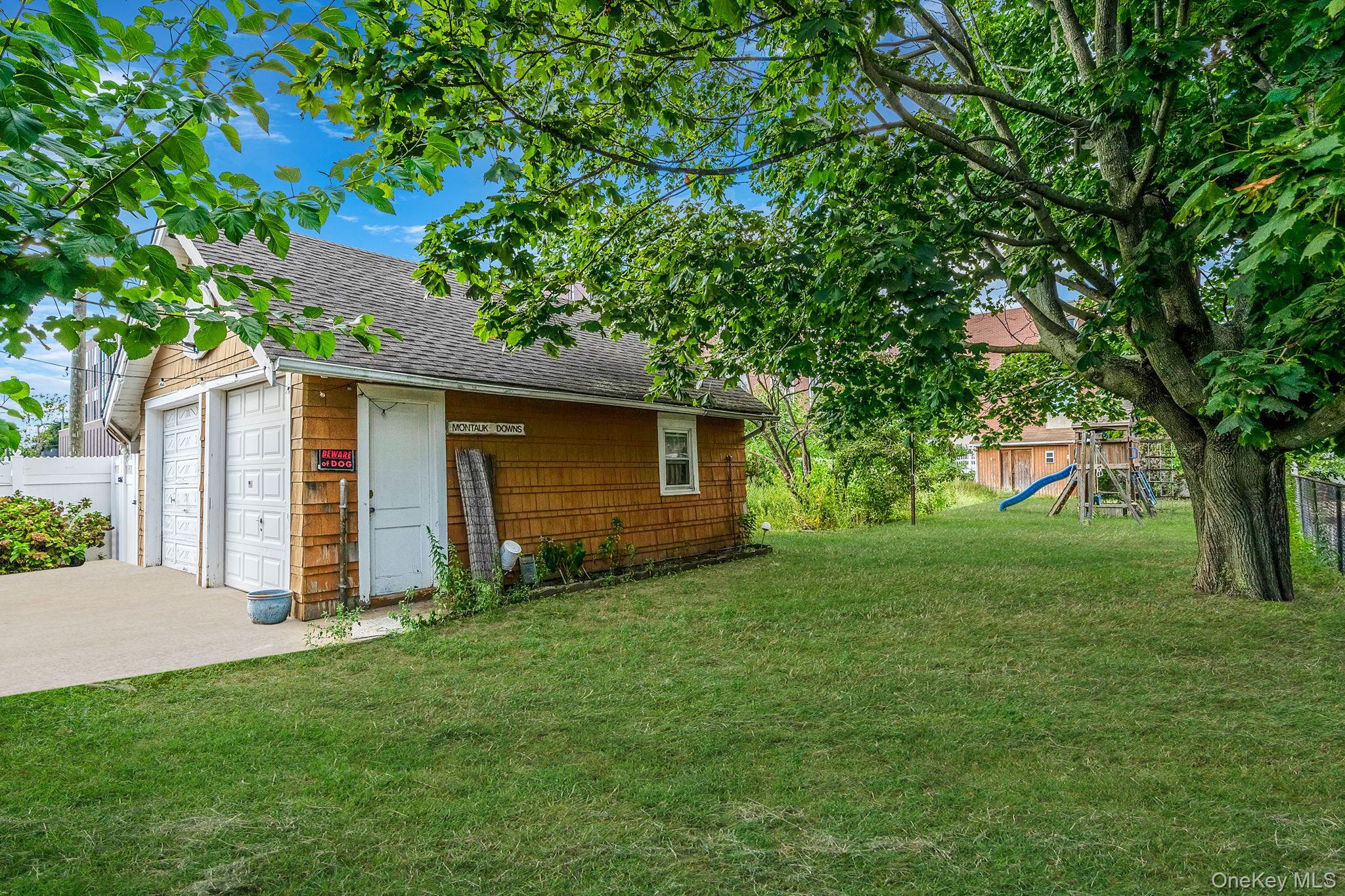 Single Family Nassau Nassau County, NY 11572, MLS-892198-28