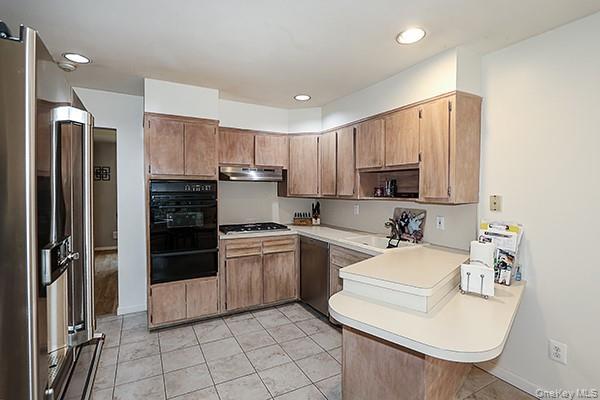 Single Family Harvard Nassau County, NY 11797, MLS-892205-20