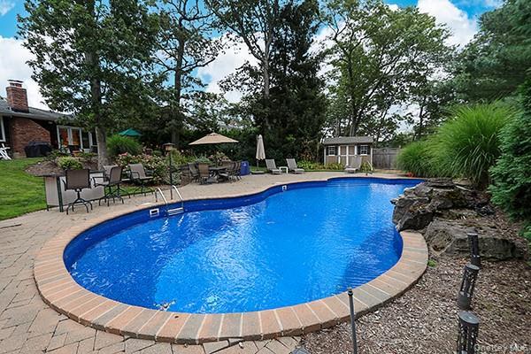 Single Family Harvard Nassau County, NY 11797, MLS-892205-38