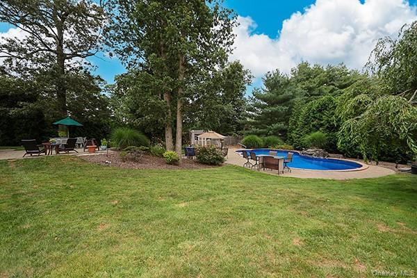 Single Family Harvard Nassau County, NY 11797, MLS-892205-4