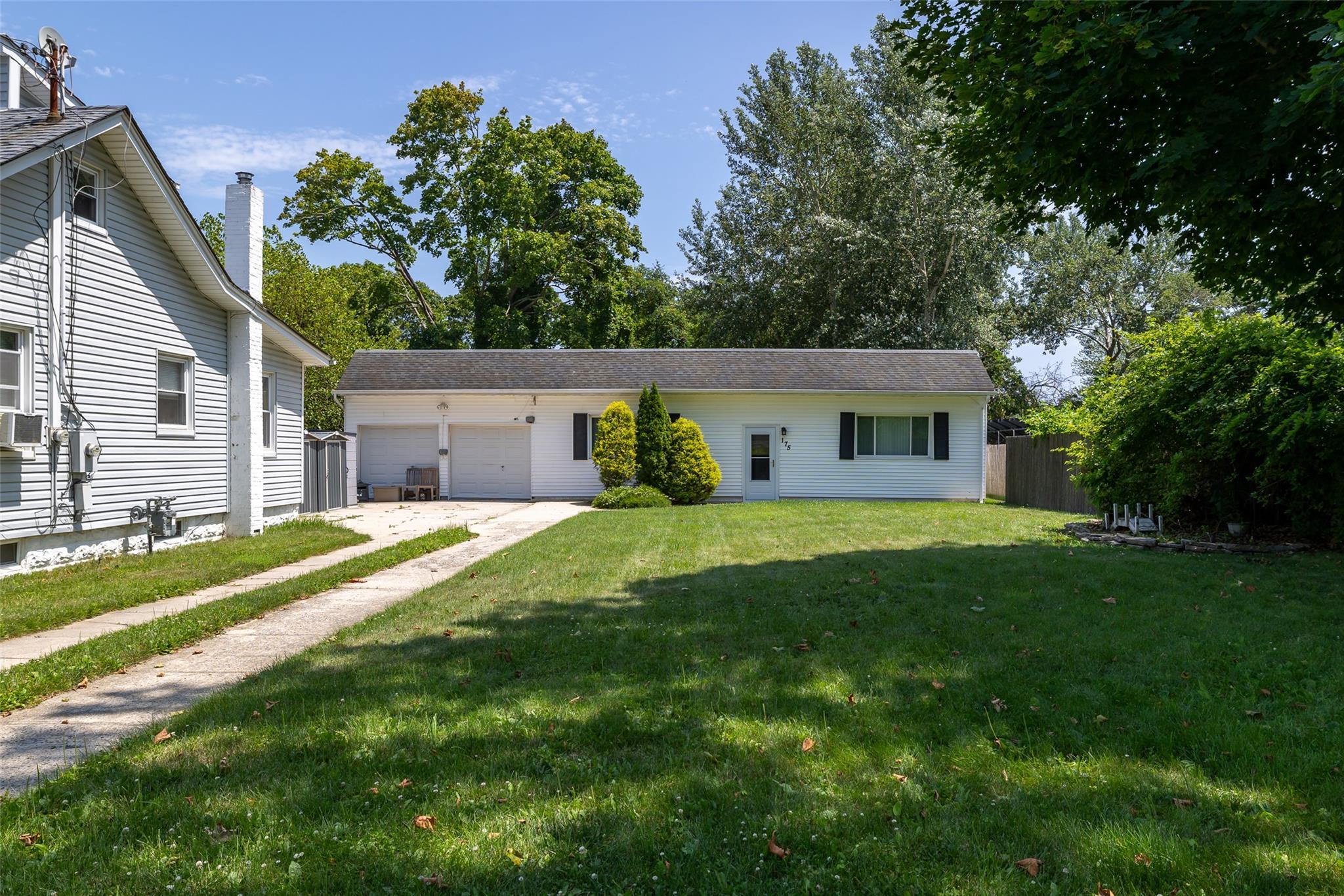 Single Family Dunton  Suffolk County, NY 11772, MLS-892217-18