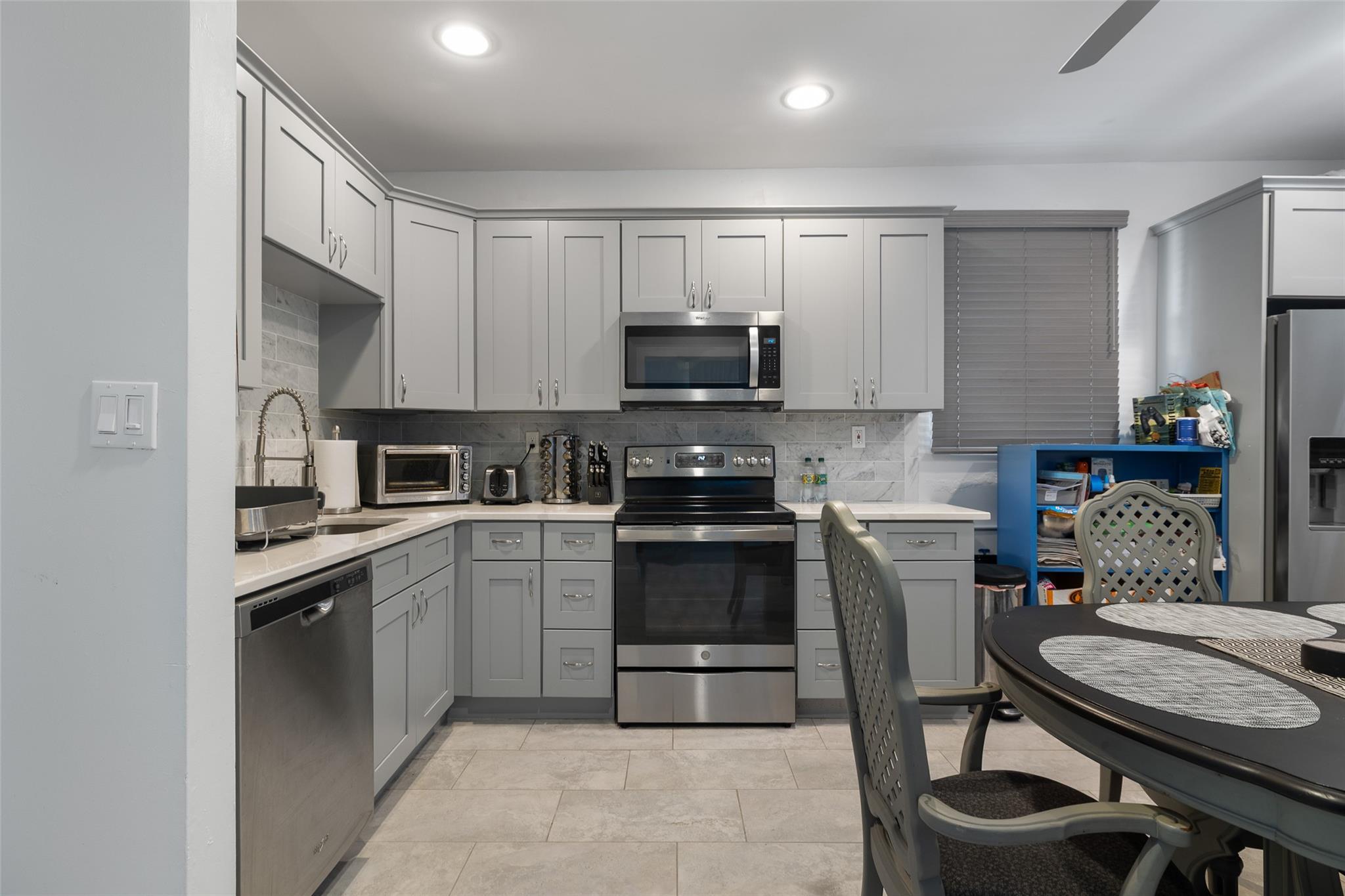 Single Family Dunton  Suffolk County, NY 11772, MLS-892217-23