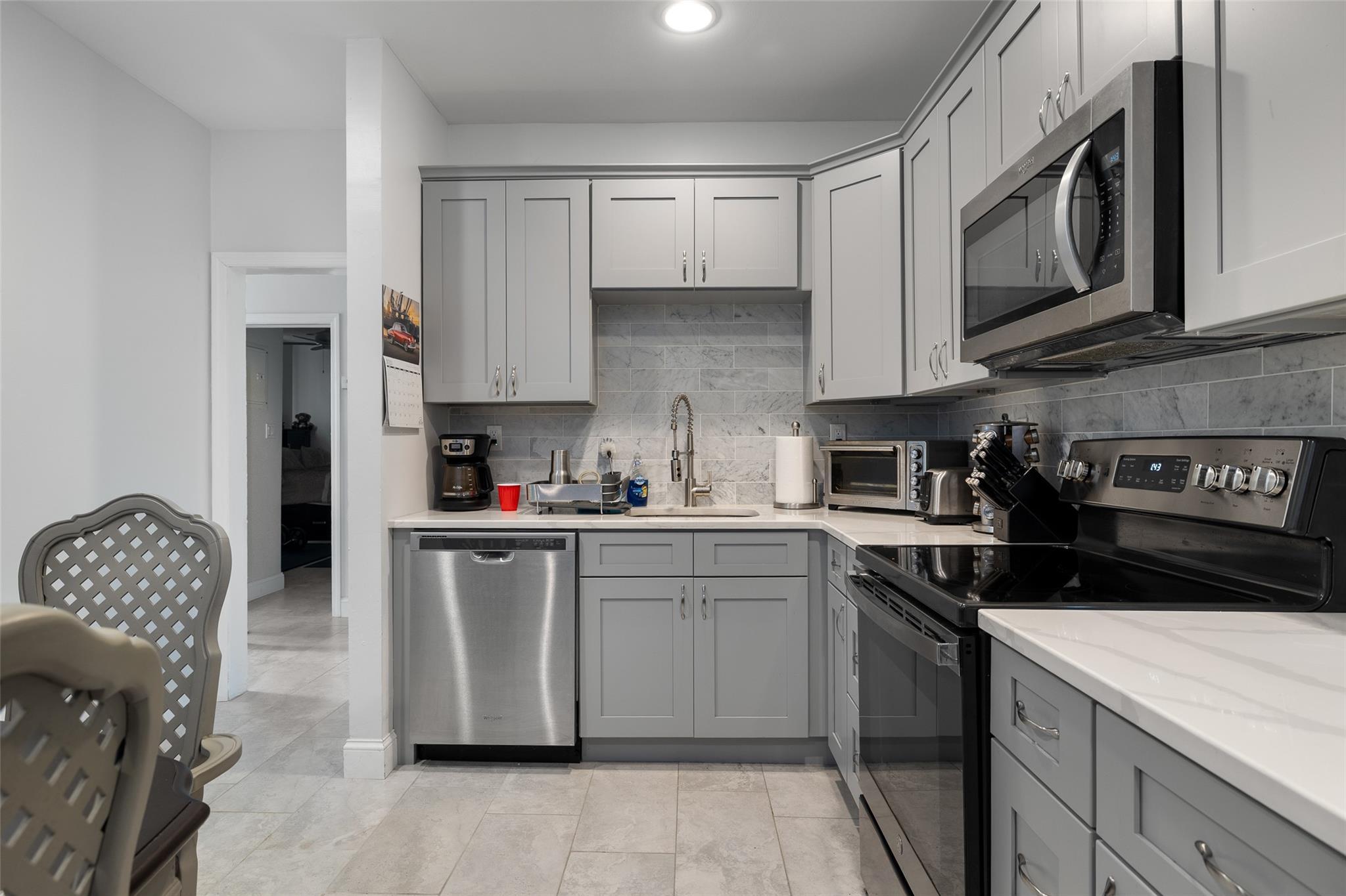 Single Family Dunton  Suffolk County, NY 11772, MLS-892217-24