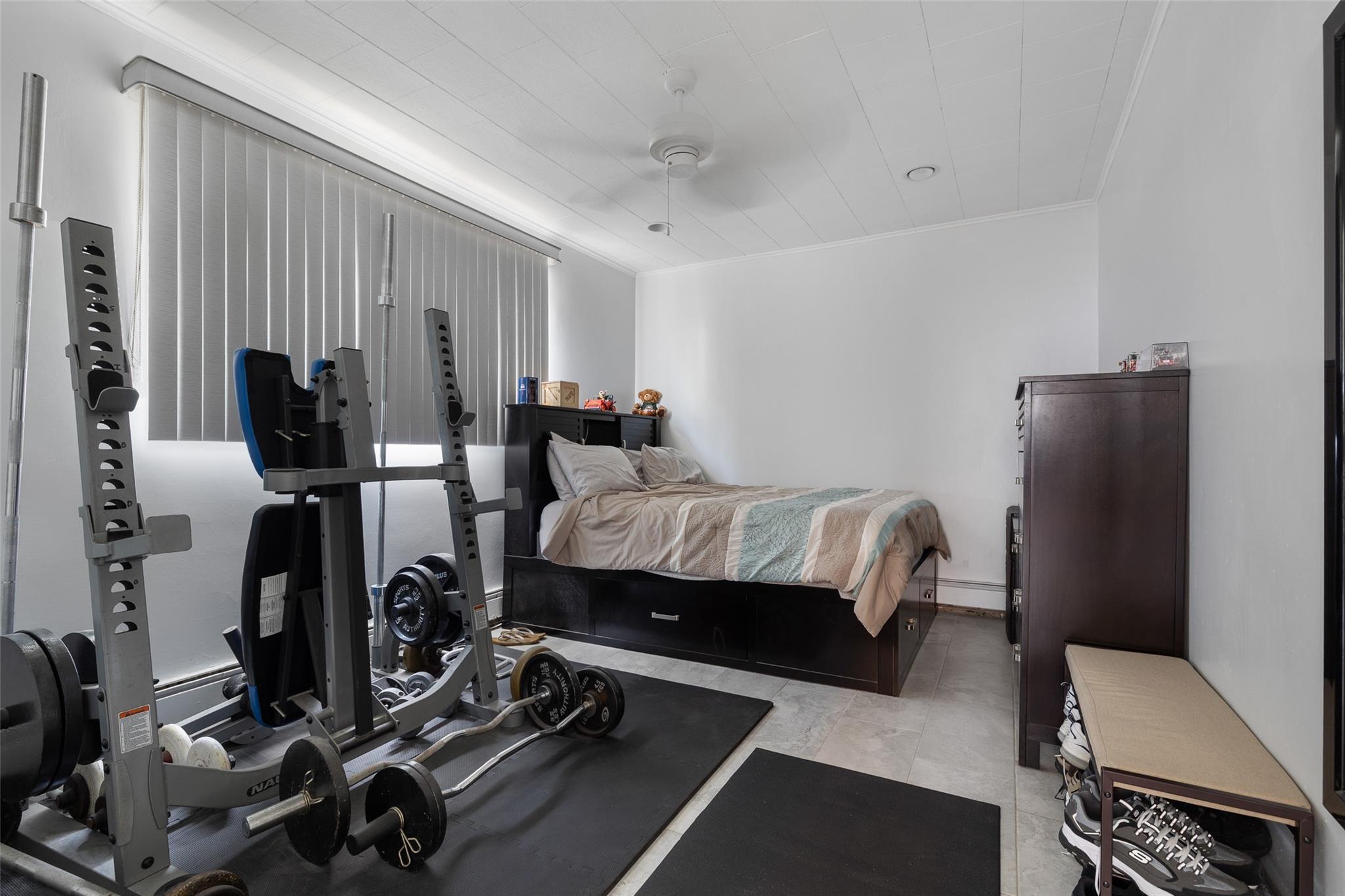 Single Family Dunton  Suffolk County, NY 11772, MLS-892217-25