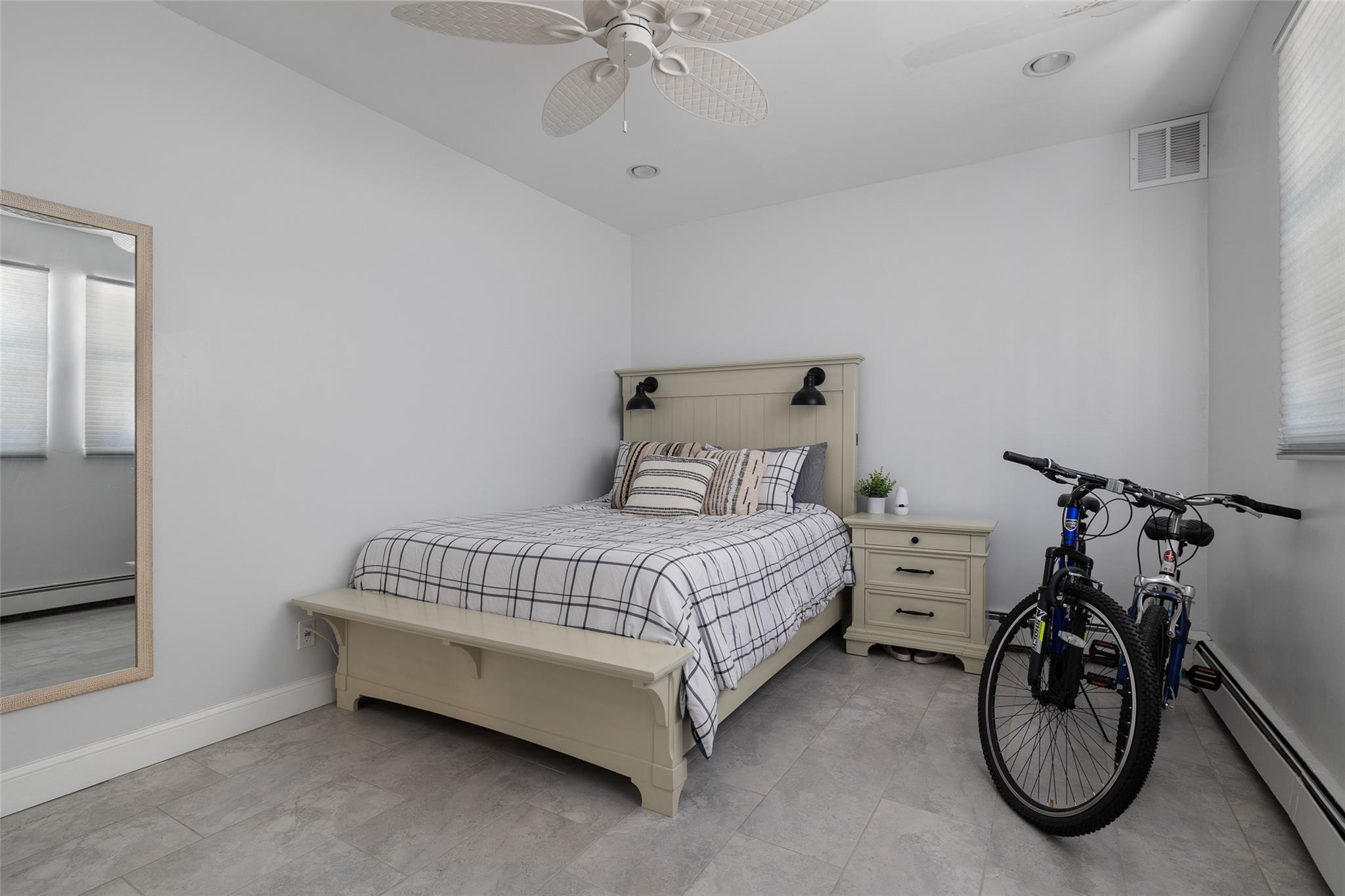 Single Family Dunton  Suffolk County, NY 11772, MLS-892217-26