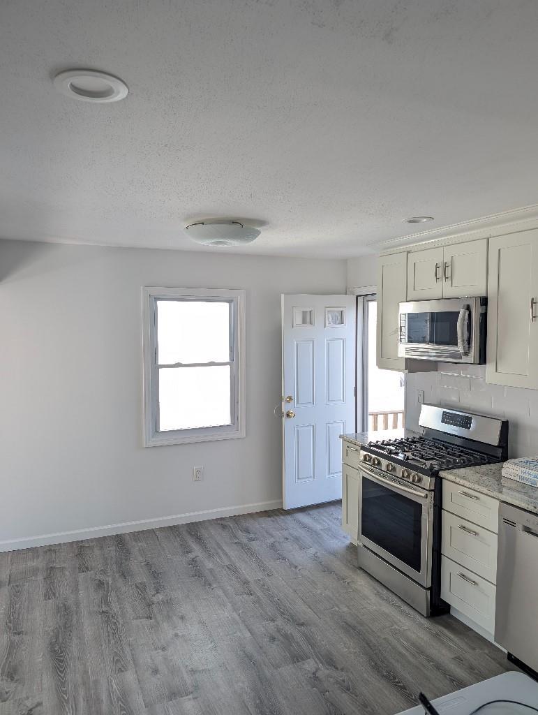 Single Family Fairway  Staten Island, NY 10301, MLS-892243-18