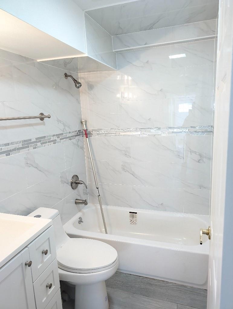 Single Family Fairway  Staten Island, NY 10301, MLS-892243-23