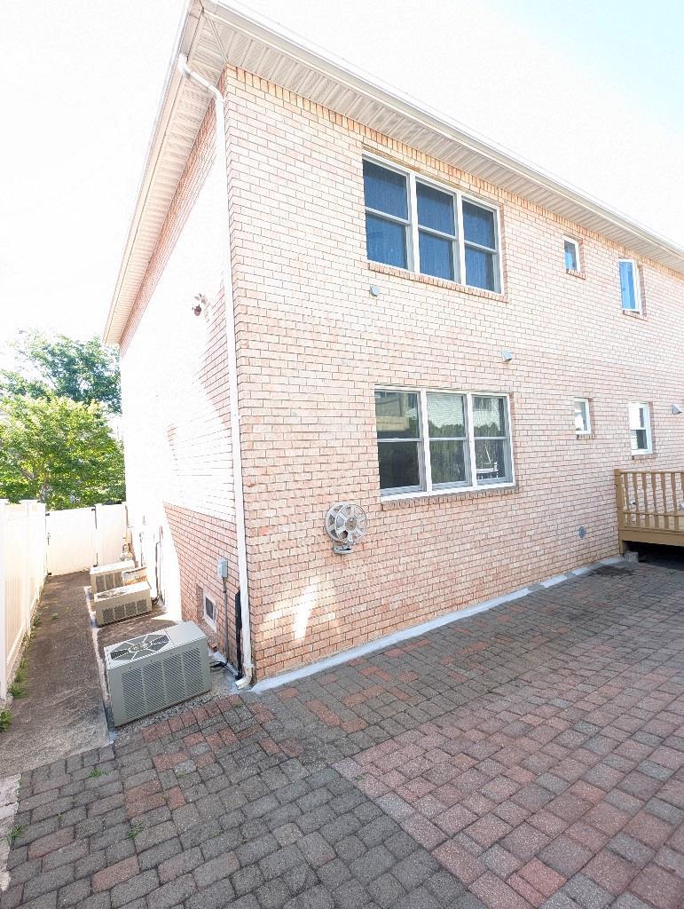 Single Family Fairway  Staten Island, NY 10301, MLS-892243-5