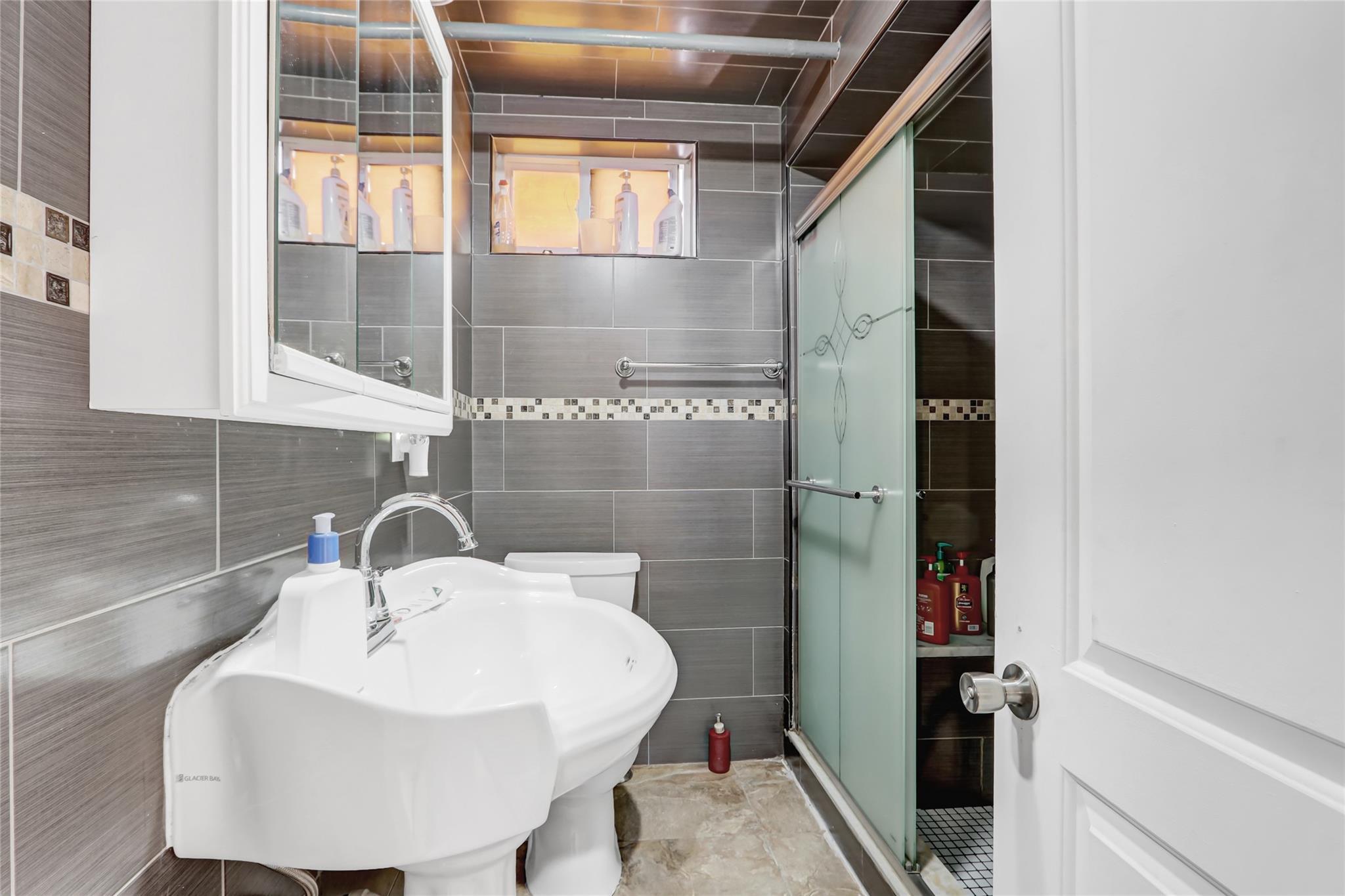 Single Family 169th Street  Queens, NY 11432, MLS-892244-19