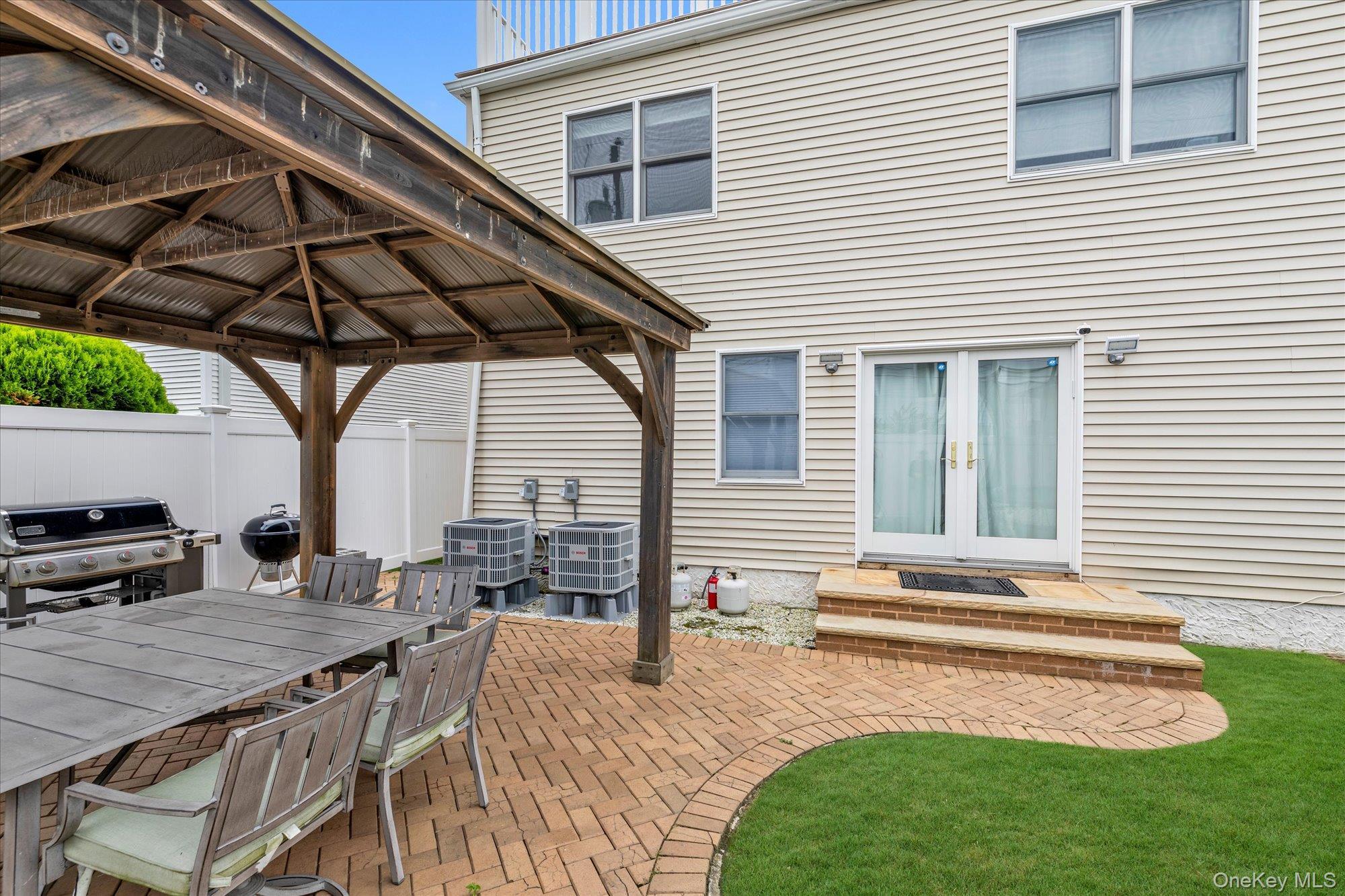 Single Family Pine  Nassau County, NY 11561, MLS-892257-19