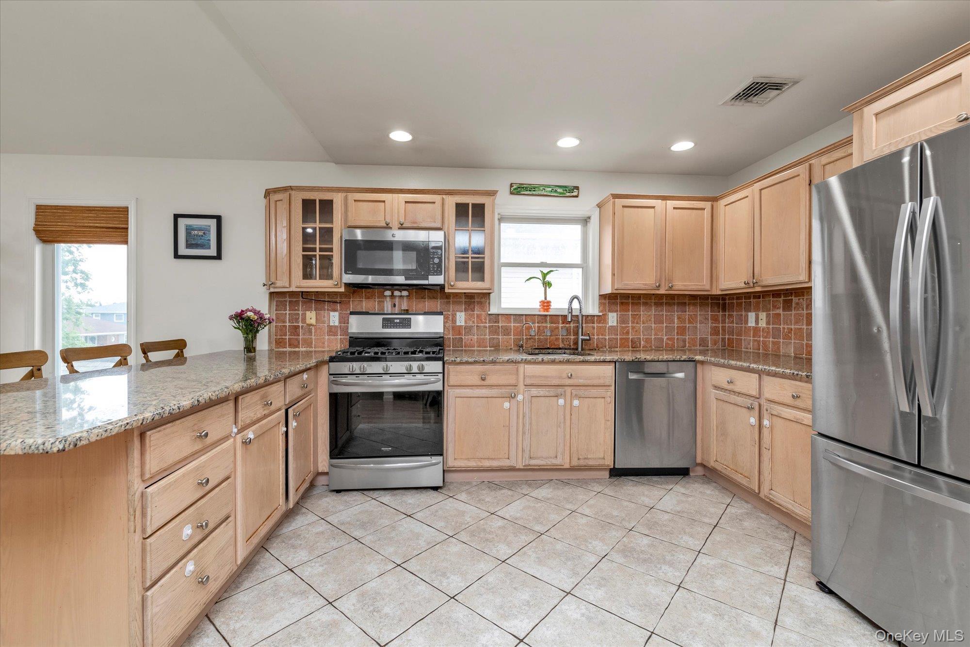 Single Family Pine  Nassau County, NY 11561, MLS-892257-7