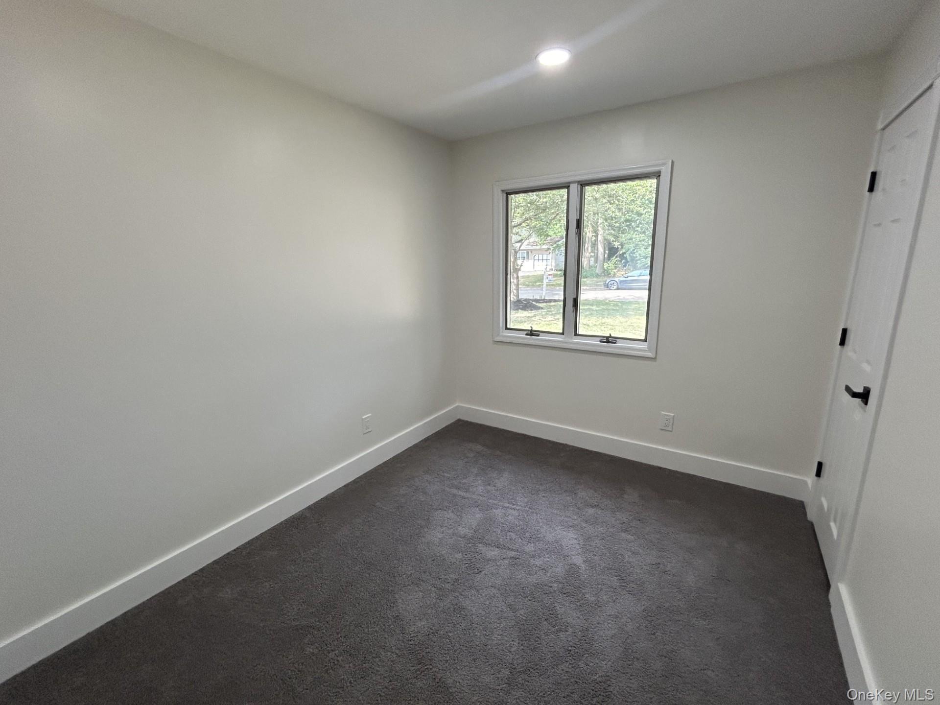 Single Family Poplar Suffolk County, NY 11764, MLS-892267-11