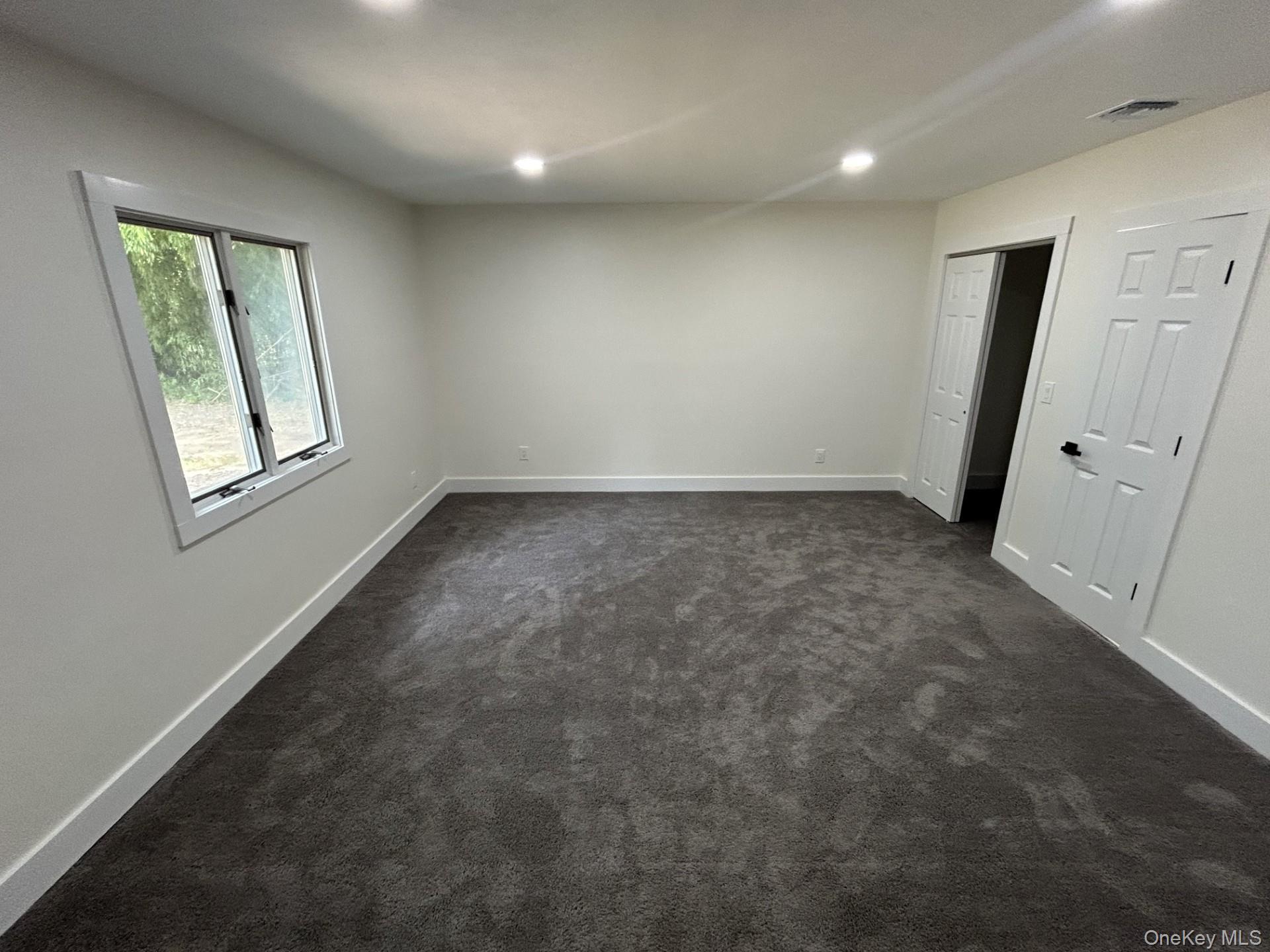 Single Family Poplar Suffolk County, NY 11764, MLS-892267-9