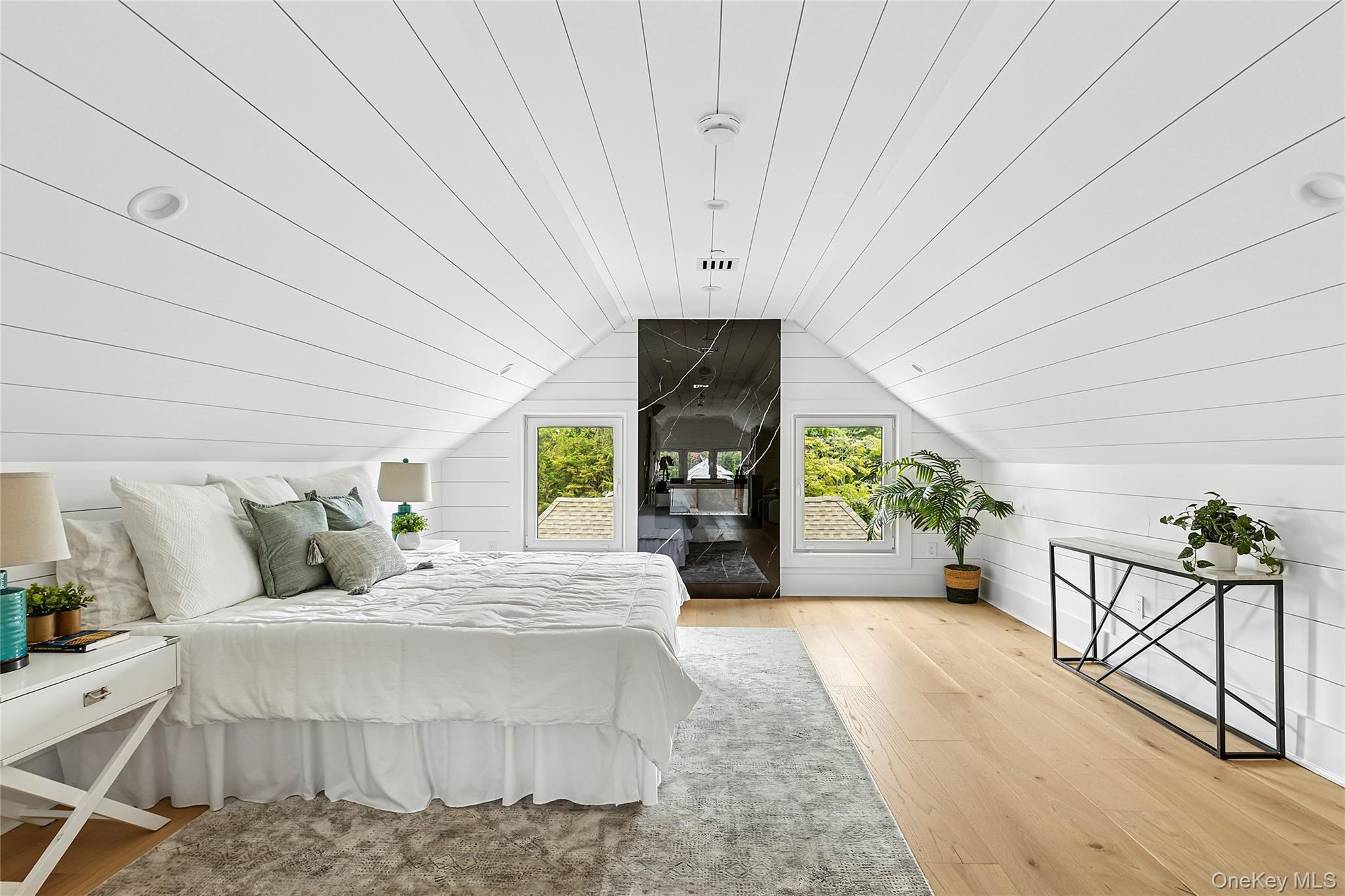 Single Family Arthur Nassau County, NY 11530, MLS-892323-24