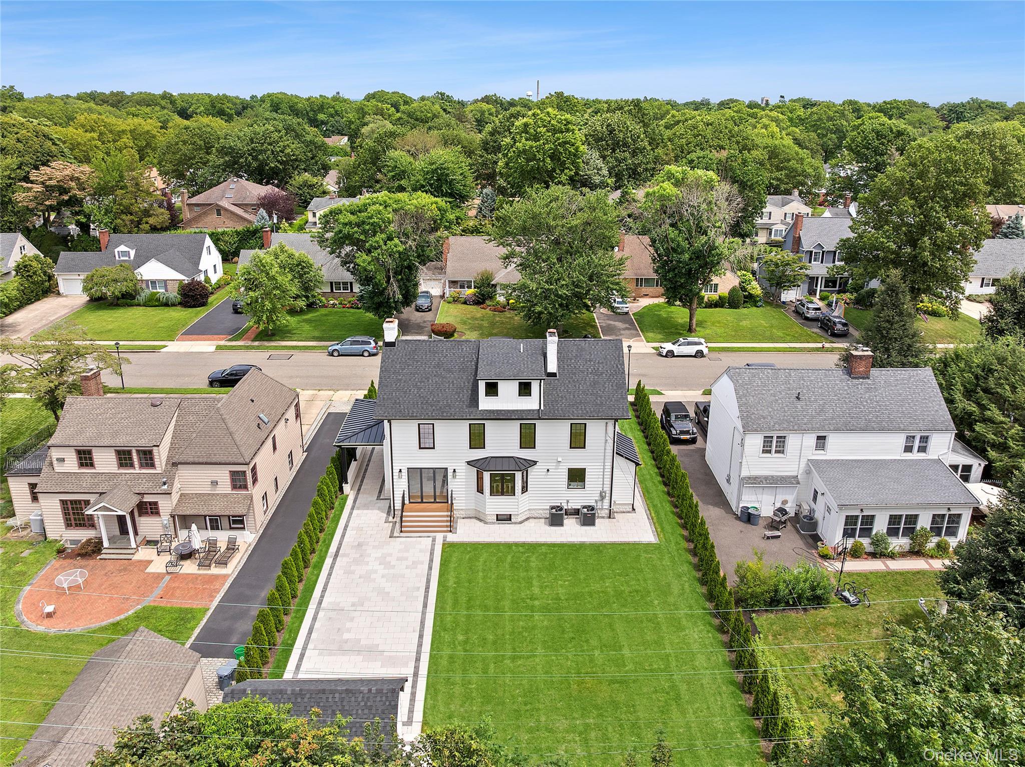 Single Family Arthur Nassau County, NY 11530, MLS-892323-28