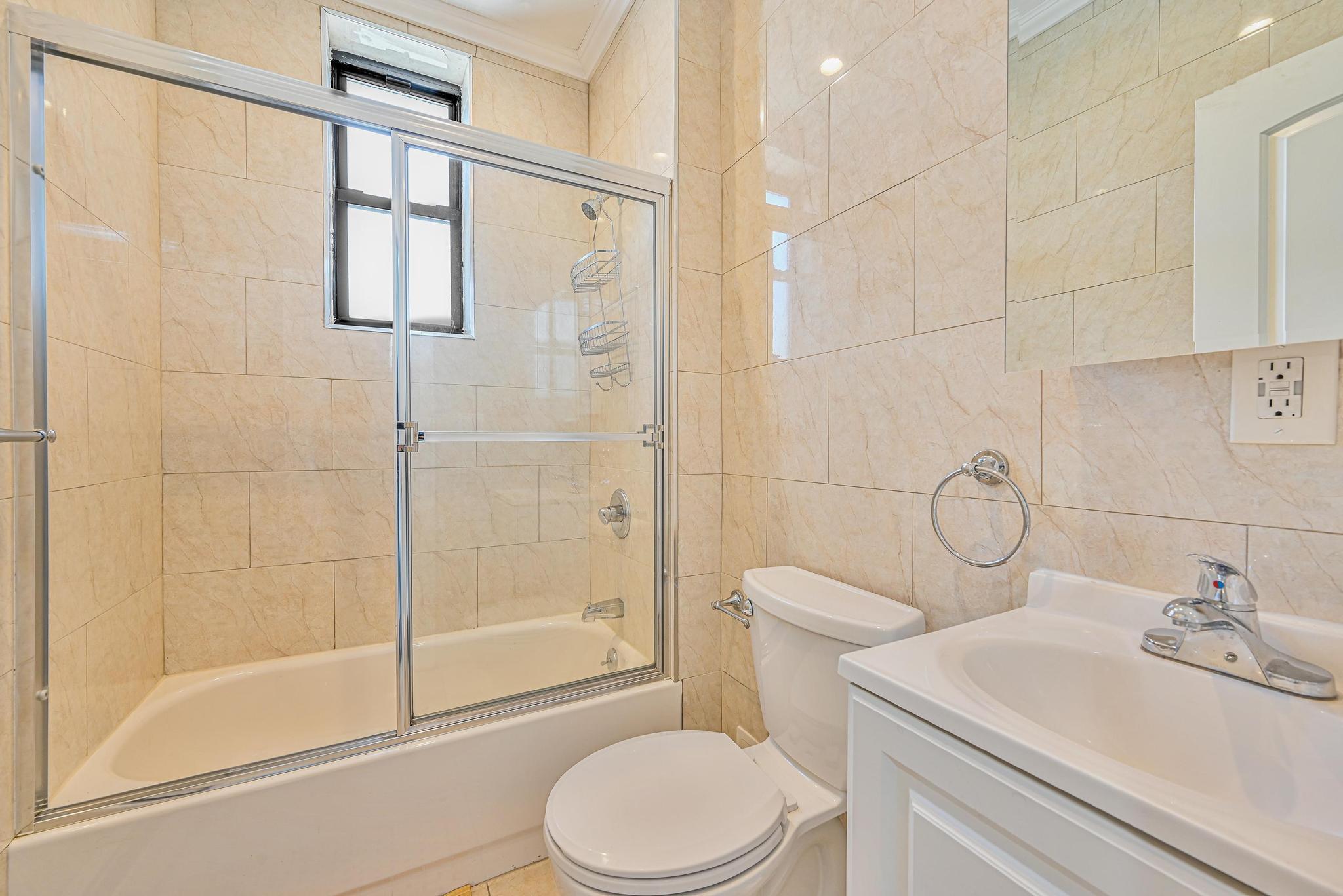 Single Family 35th Queens, NY 11101, MLS-892367-20