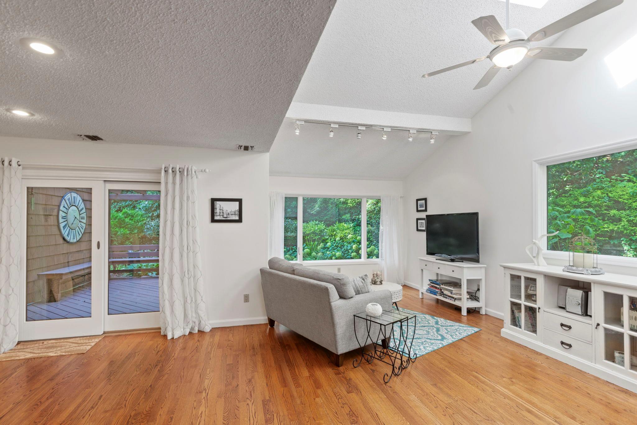 Condo North  Suffolk County, NY 11768, MLS-892369-11
