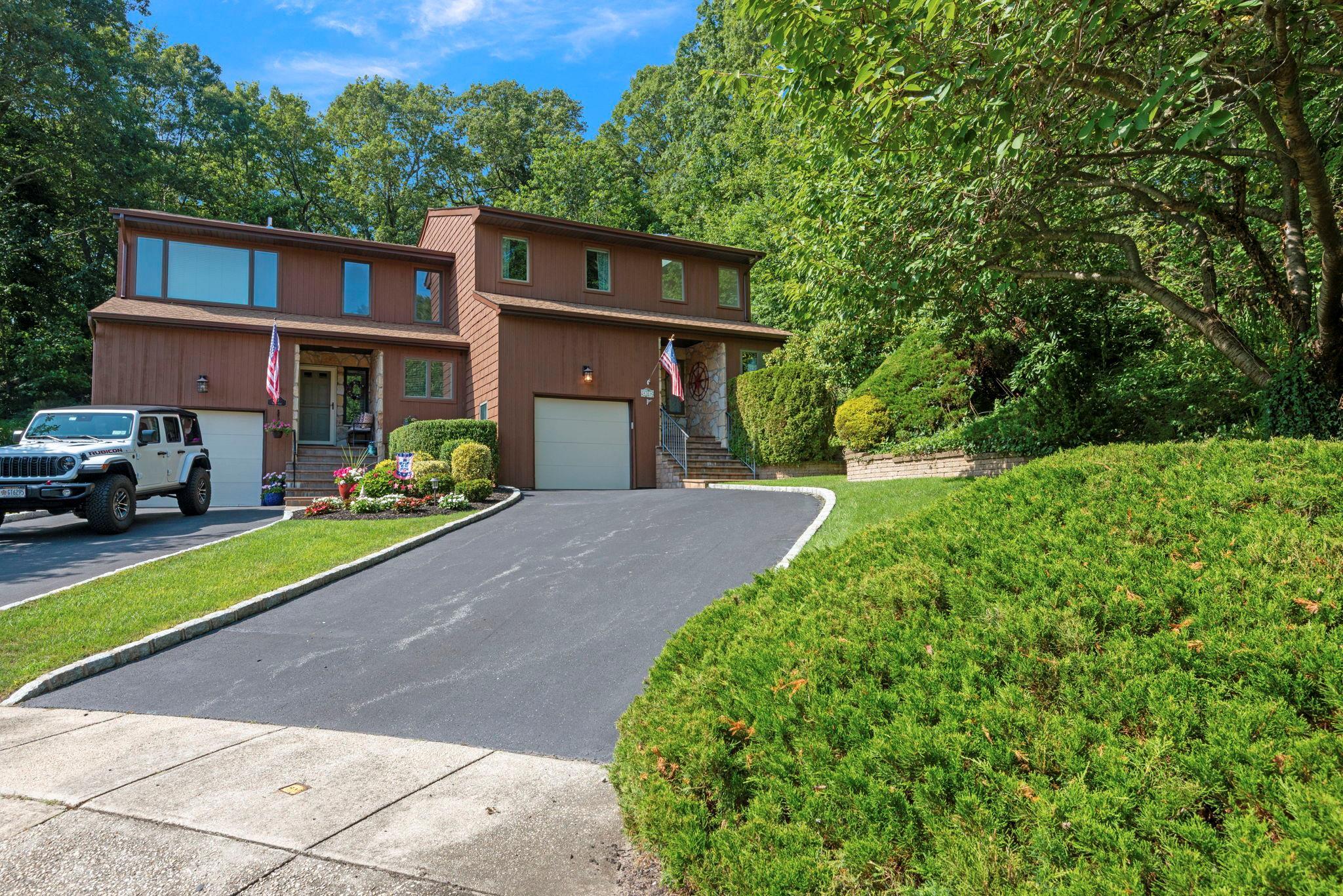 Condo North  Suffolk County, NY 11768, MLS-892369-2