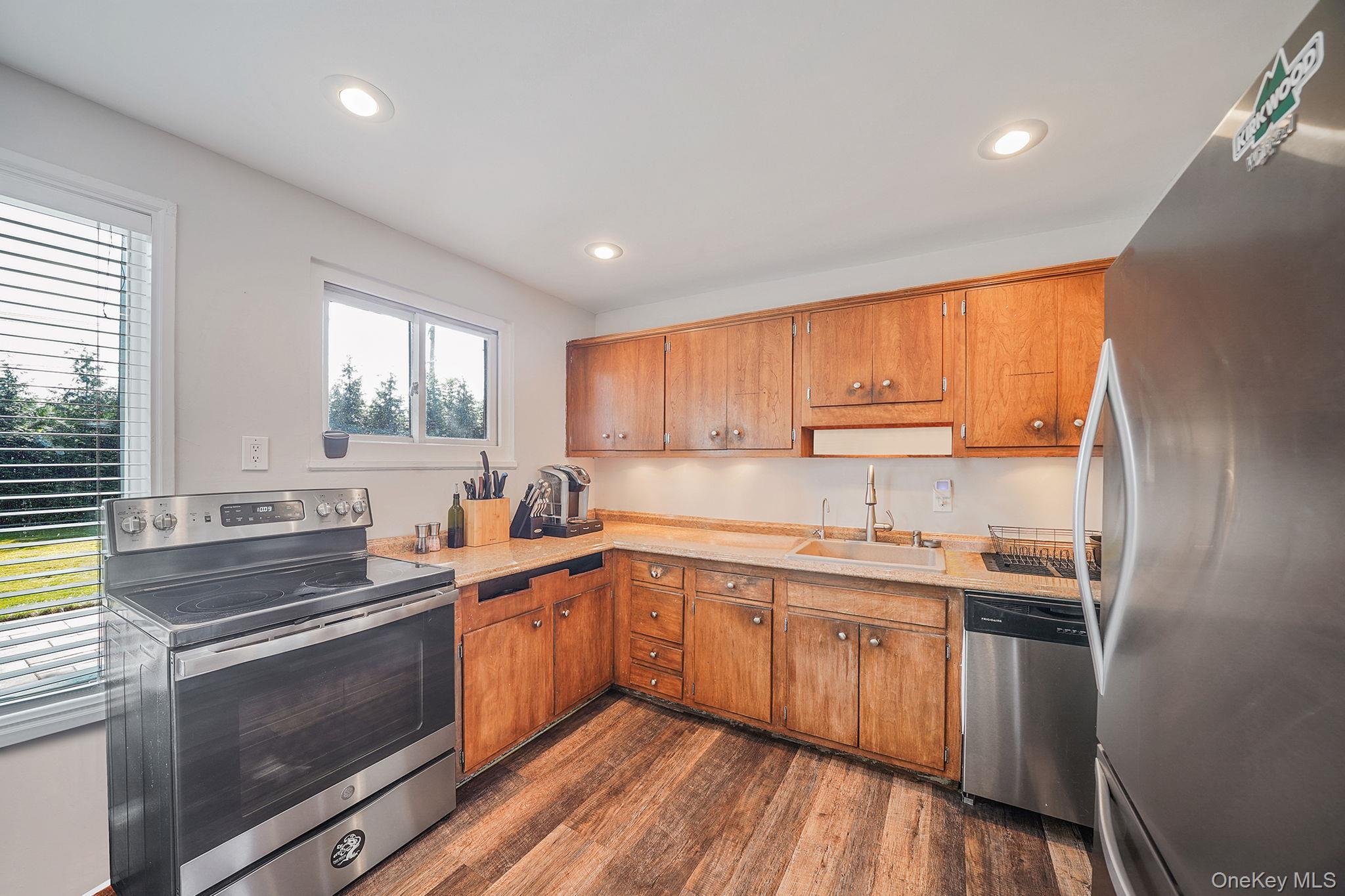 Single Family Scott  Suffolk County, NY 11747, MLS-892380-22