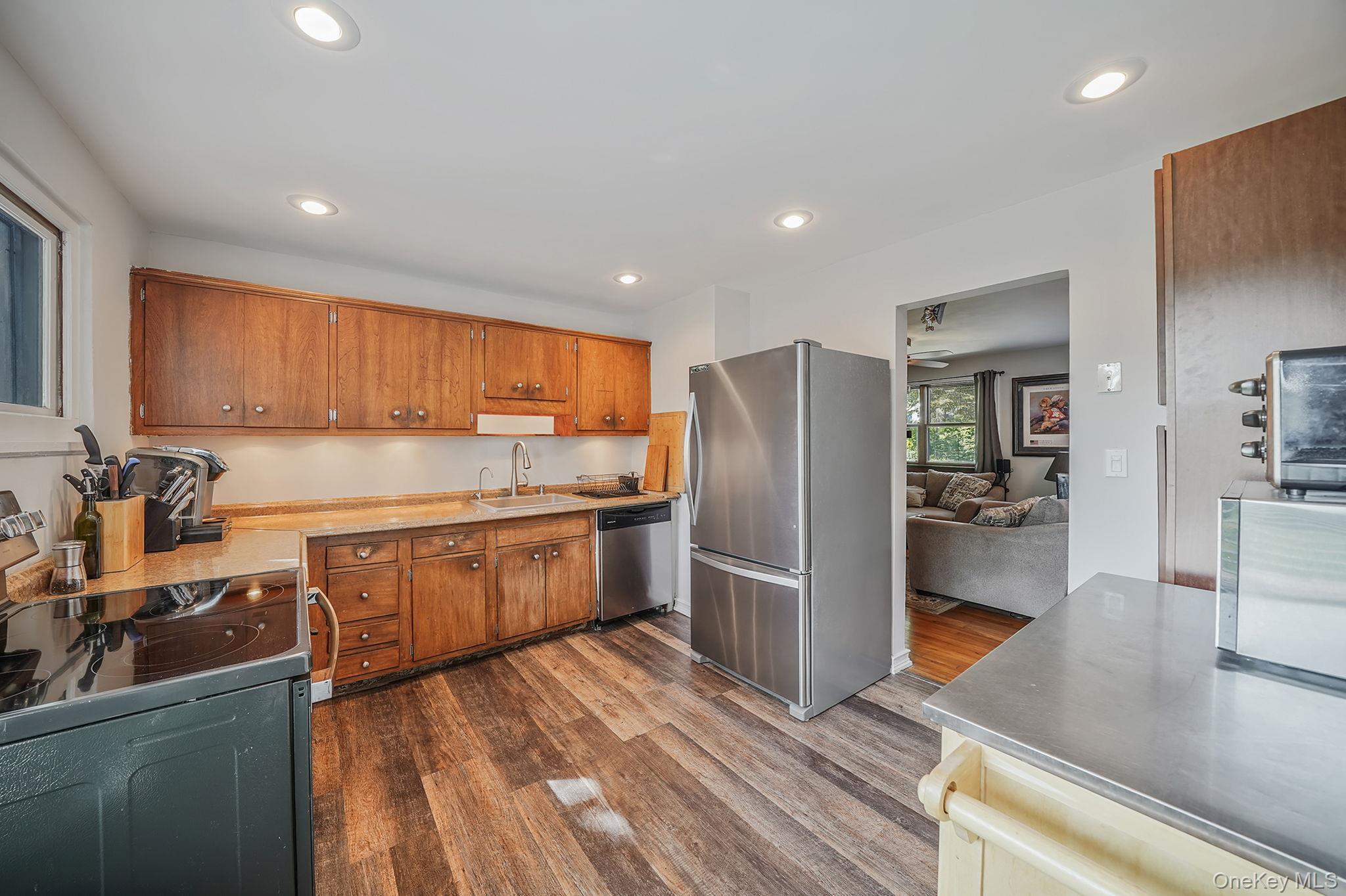 Single Family Scott  Suffolk County, NY 11747, MLS-892380-23