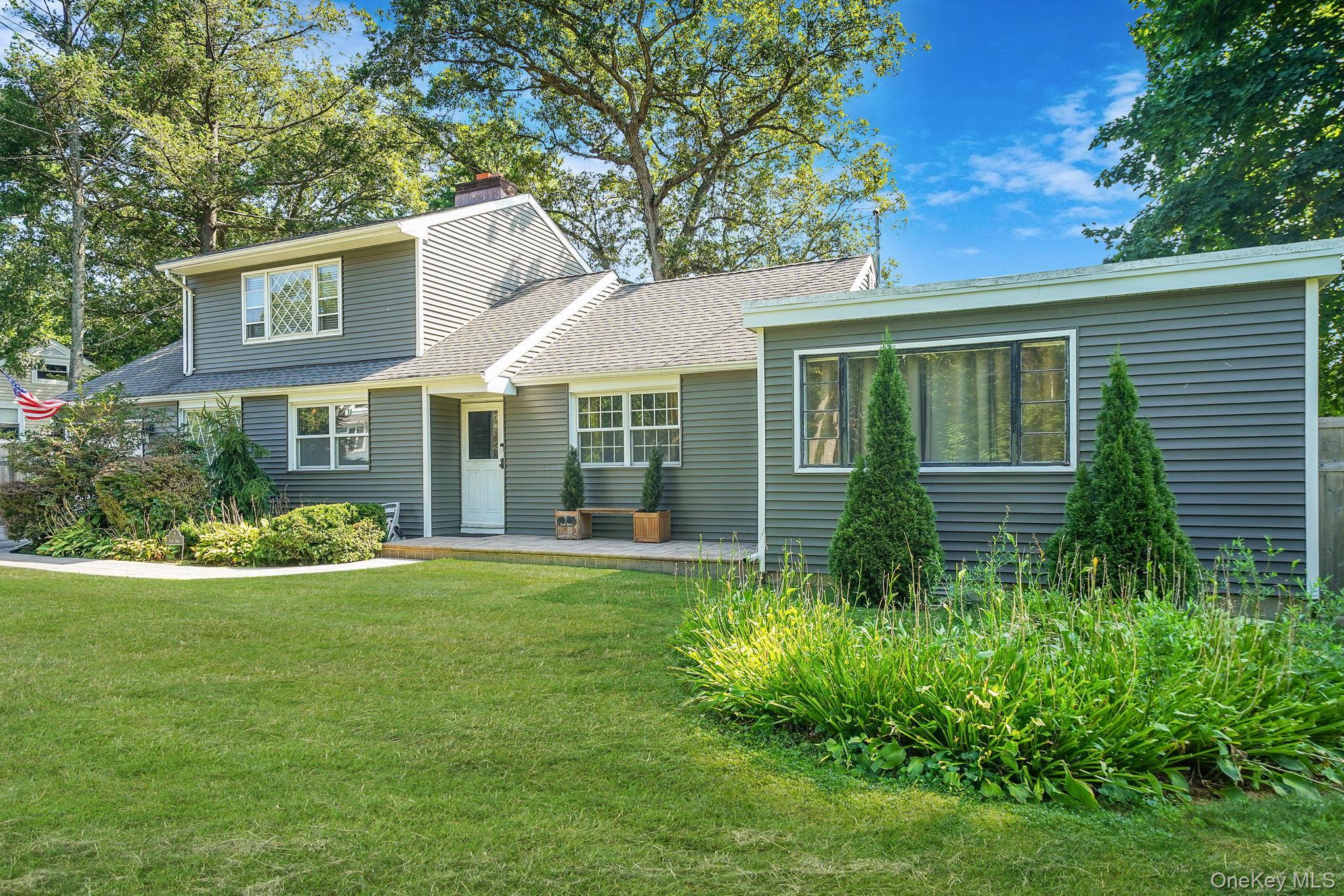 Single Family Scott  Suffolk County, NY 11747, MLS-892380-3