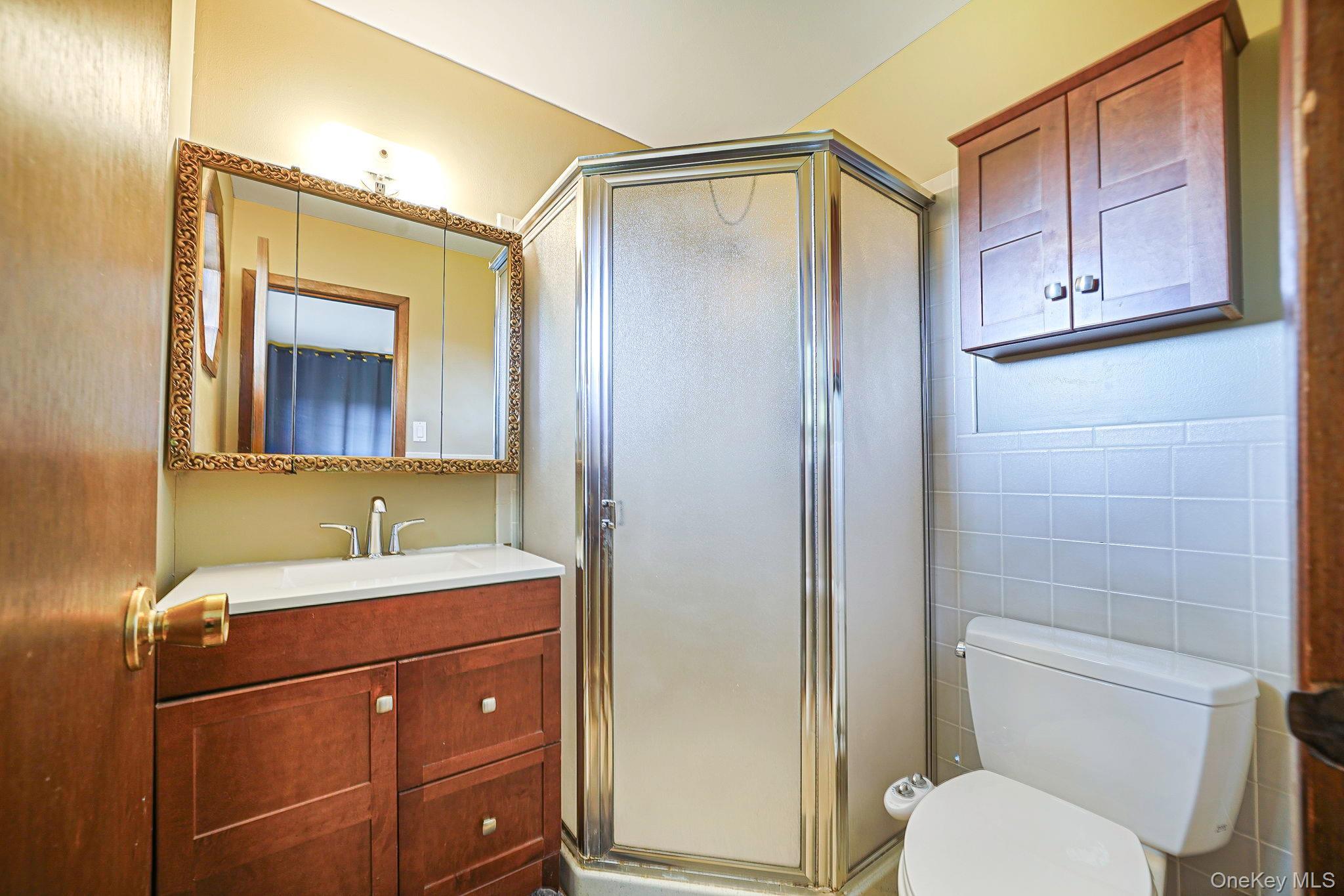 Single Family Scott  Suffolk County, NY 11747, MLS-892380-39