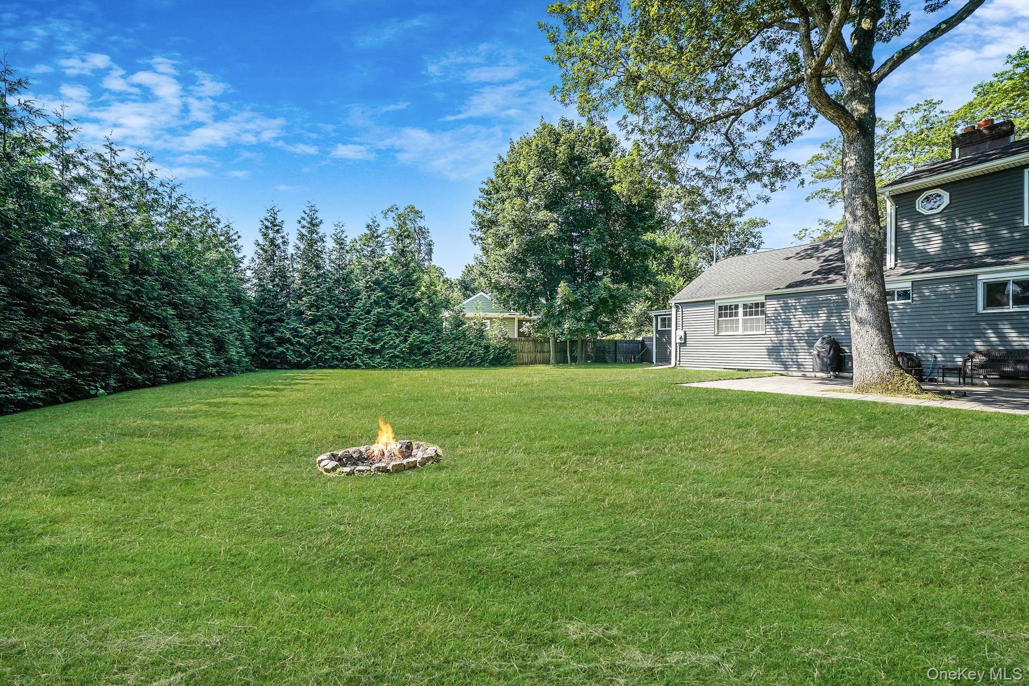 Single Family Scott  Suffolk County, NY 11747, MLS-892380-8