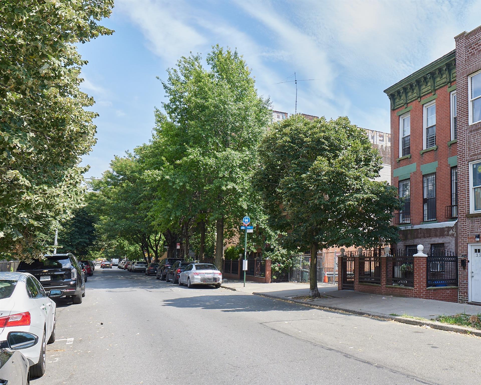 Apartment 5th  Brooklyn, NY 11211, MLS-892388-2