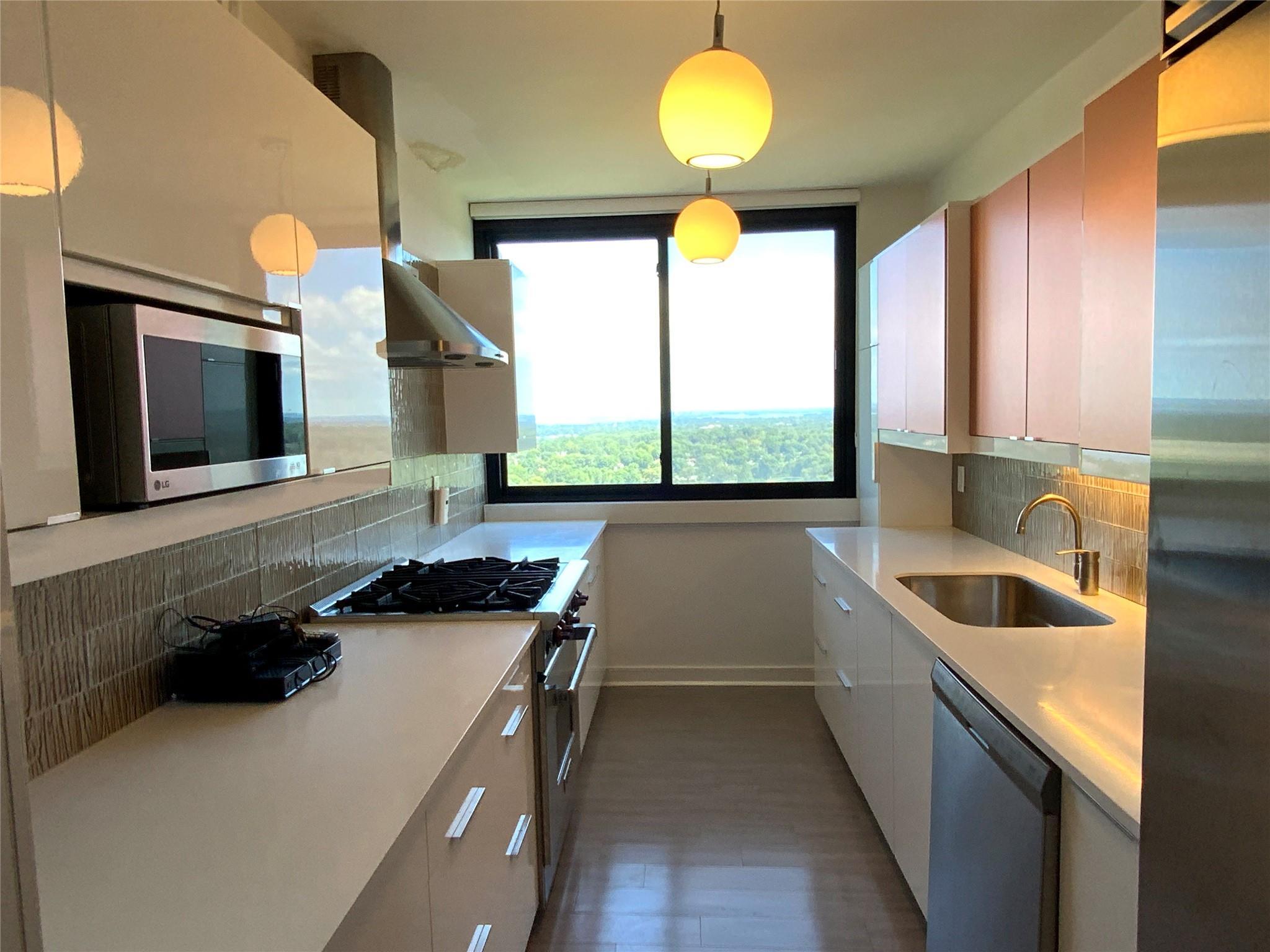 Coop Grand Central  Queens, NY 11005, MLS-892402-14