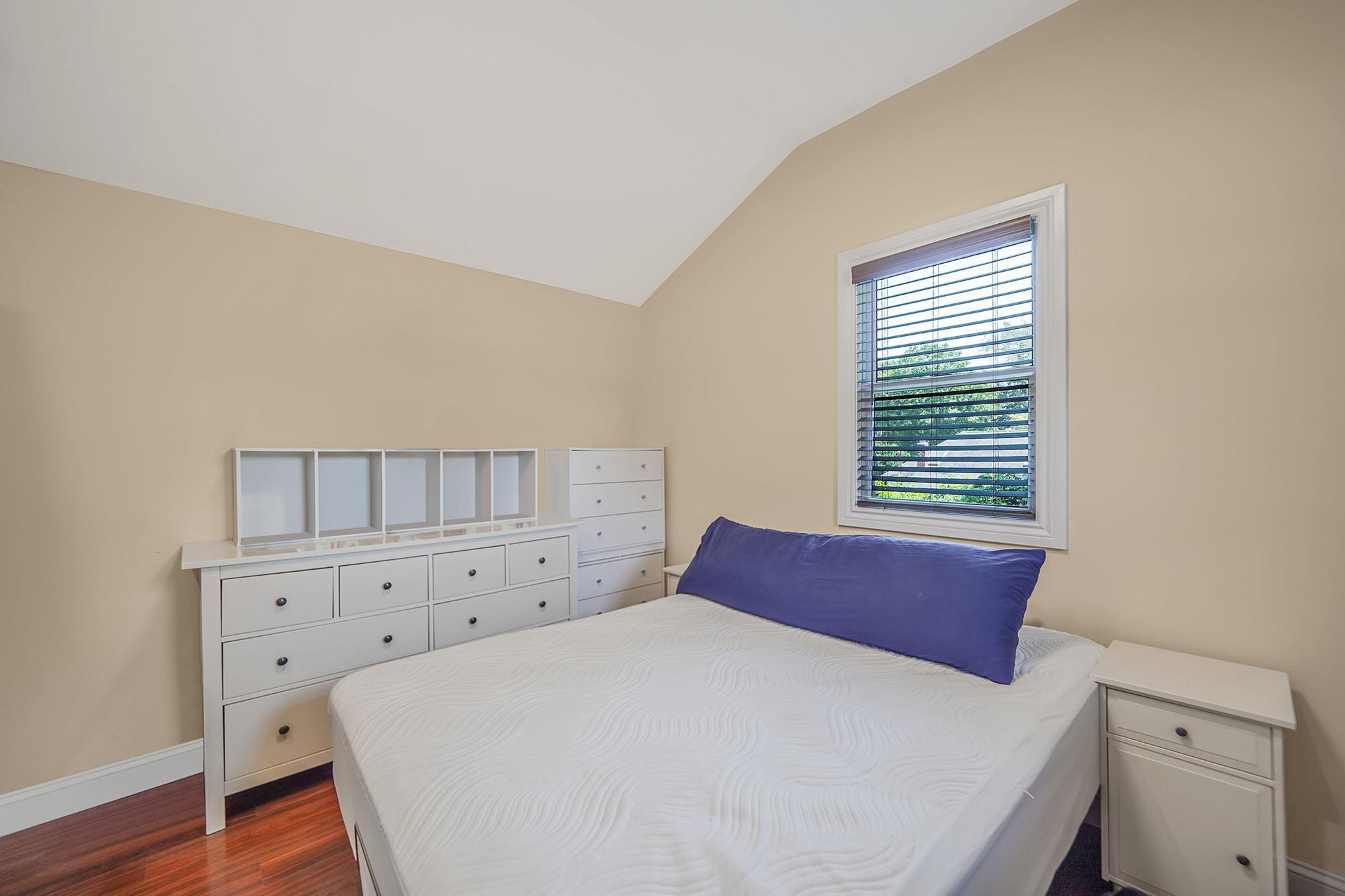 Single Family Cherry Suffolk County, NY 11792, MLS-892435-15