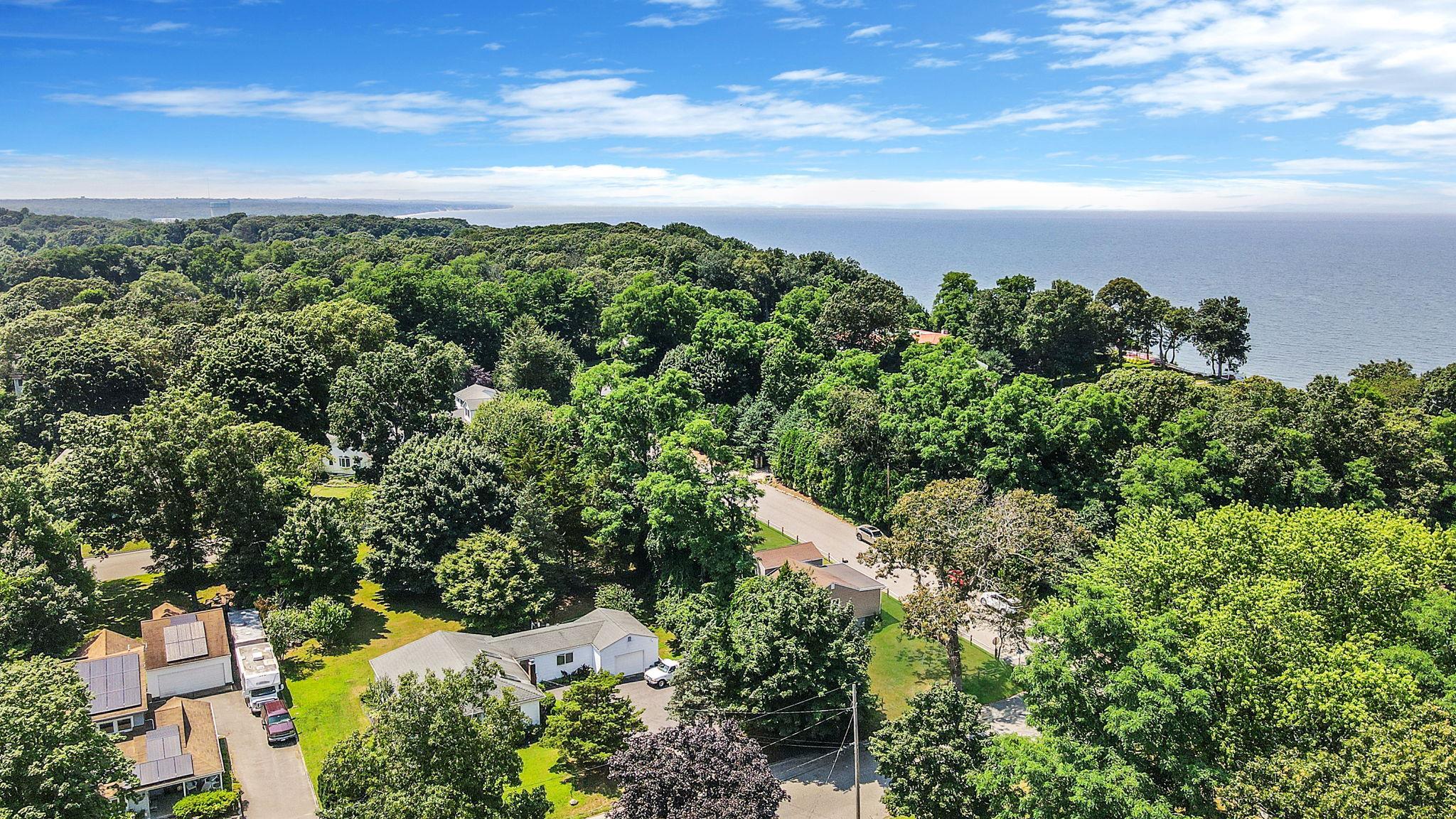 Single Family Cherry Suffolk County, NY 11792, MLS-892435-38