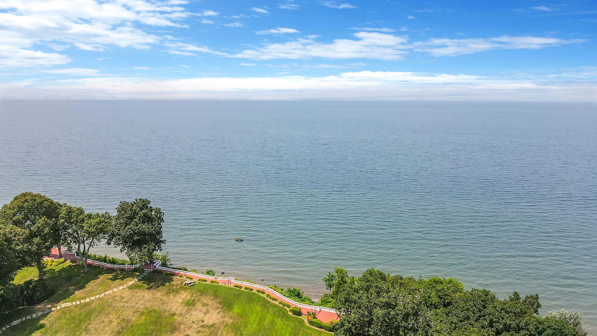 Single Family Cherry Suffolk County, NY 11792, MLS-892435-39