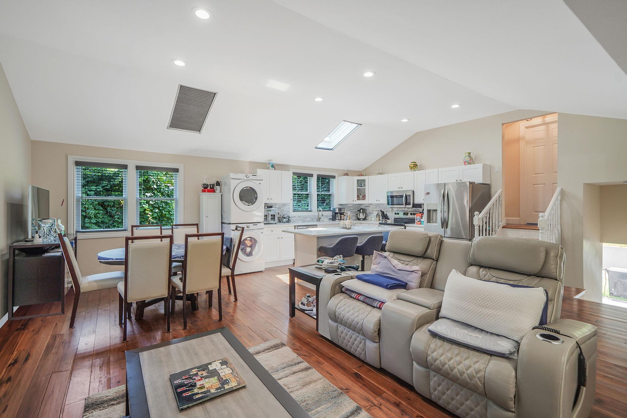 Single Family Cherry Suffolk County, NY 11792, MLS-892435-5