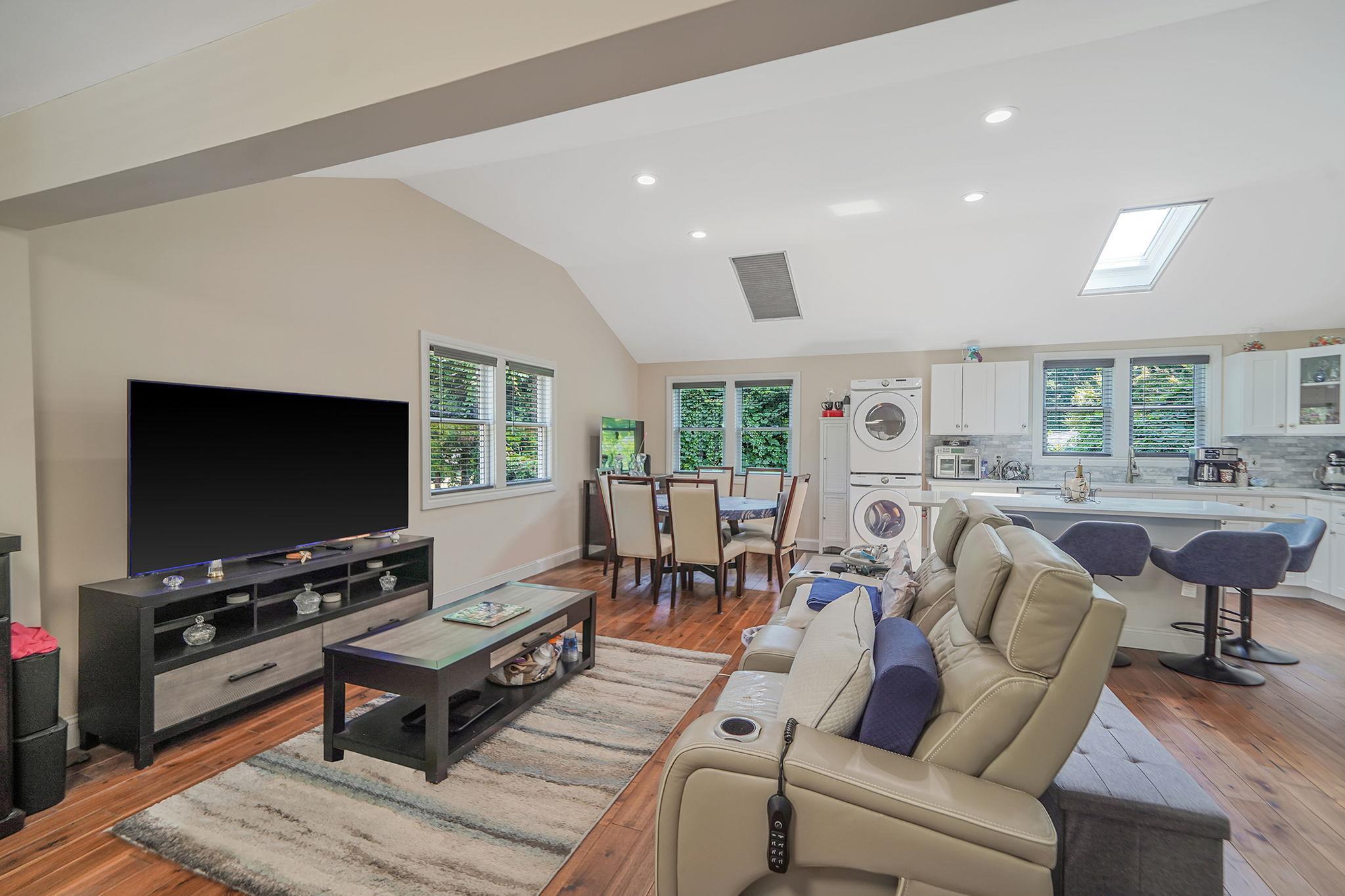 Single Family Cherry Suffolk County, NY 11792, MLS-892435-6