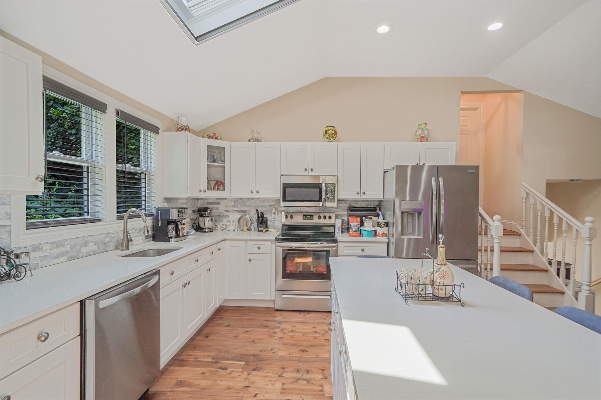 Single Family Cherry Suffolk County, NY 11792, MLS-892435-9