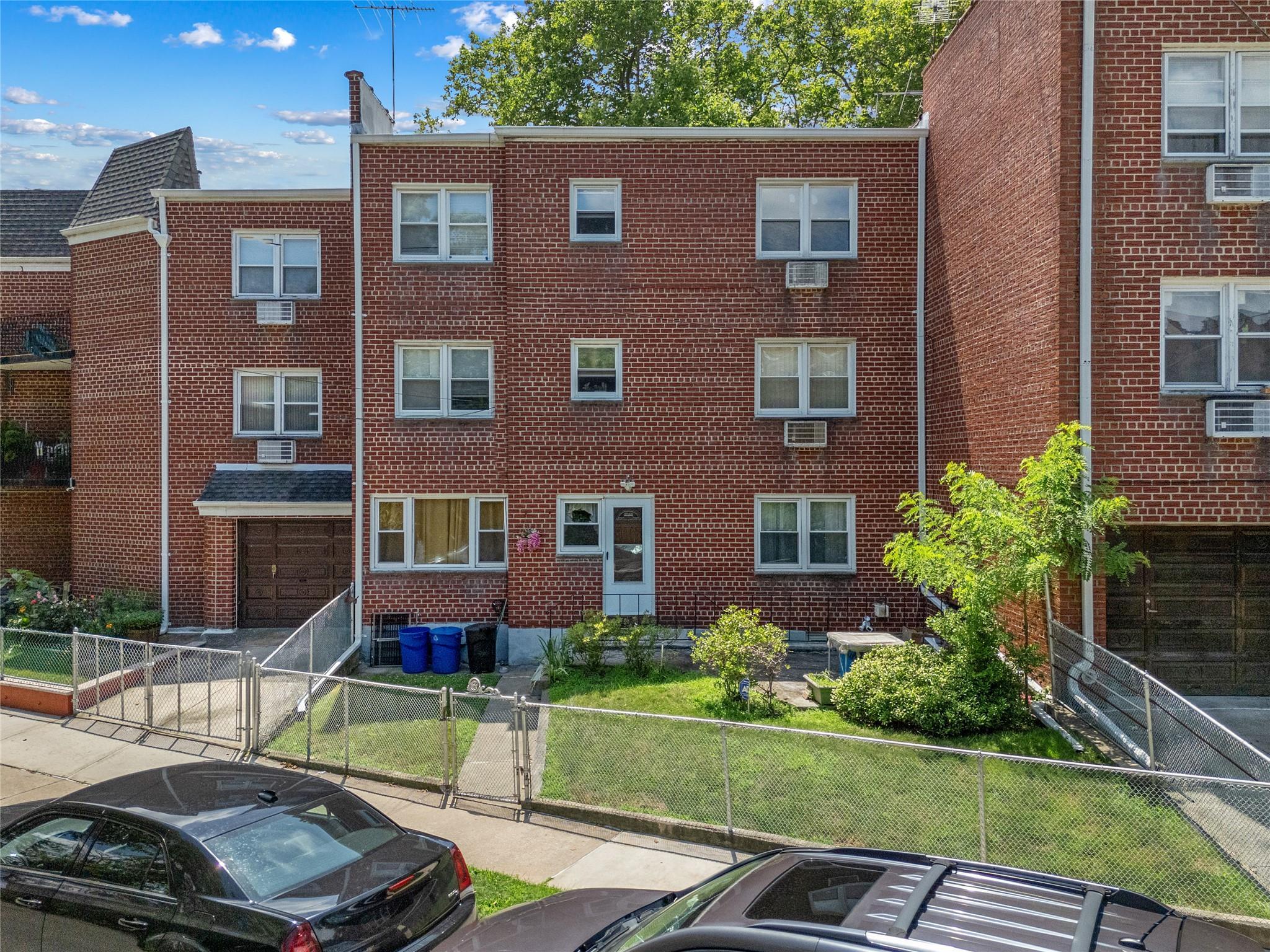 Single Family Abingdon Queens, NY 11415, MLS-892438-11