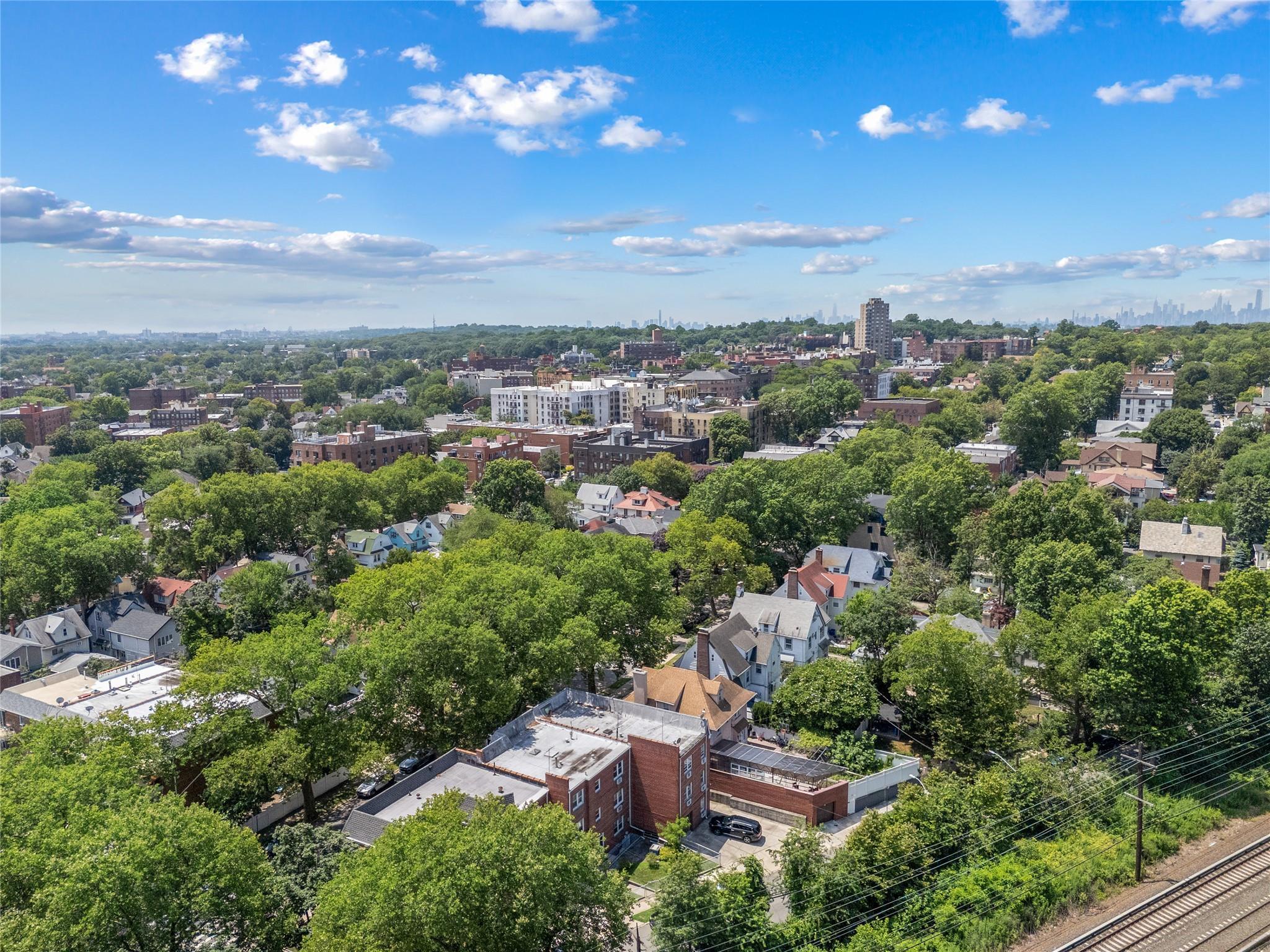 Single Family Abingdon Queens, NY 11415, MLS-892438-12