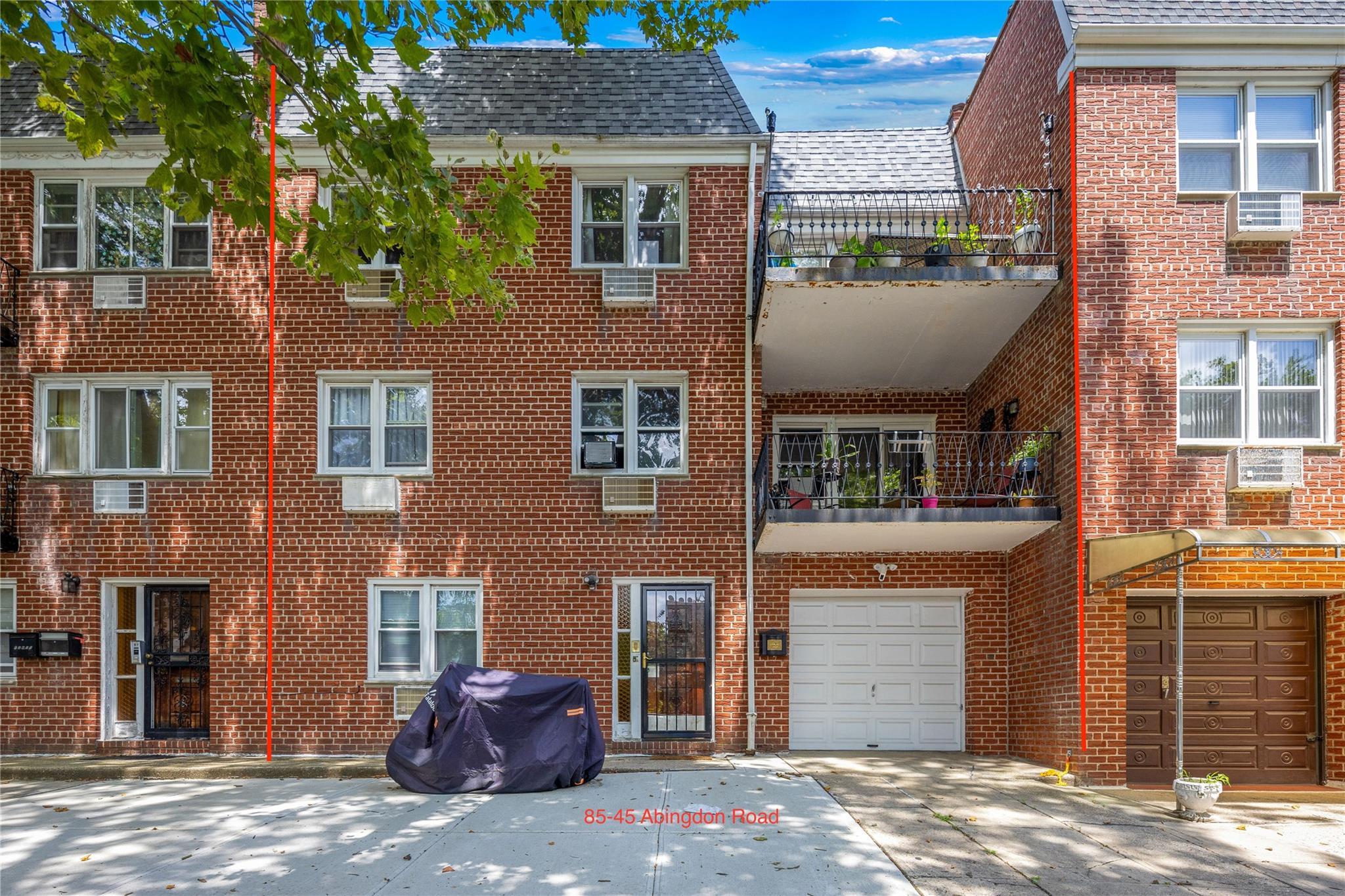 Single Family Abingdon Queens, NY 11415, MLS-892438-2