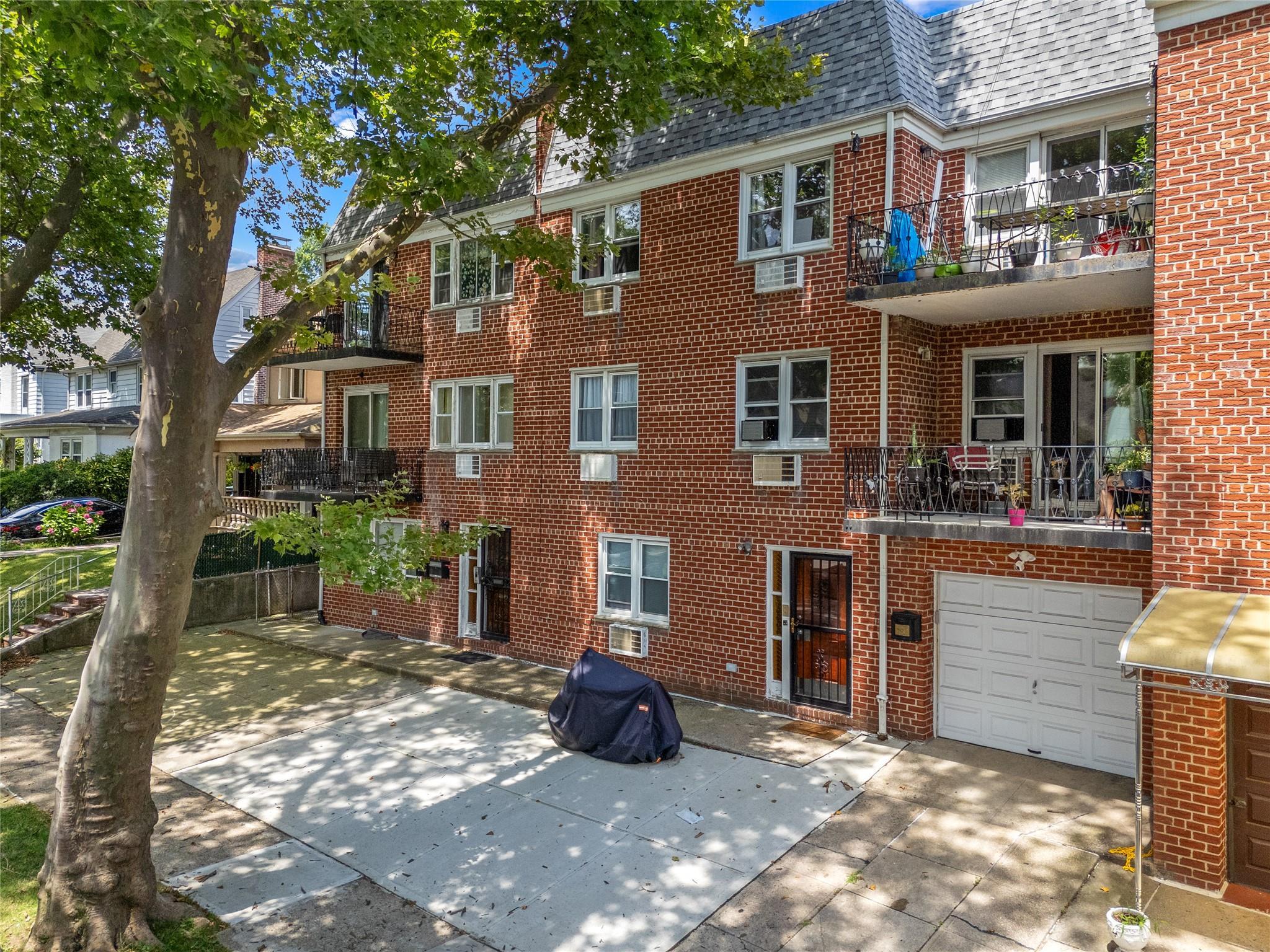 Single Family Abingdon Queens, NY 11415, MLS-892438-3