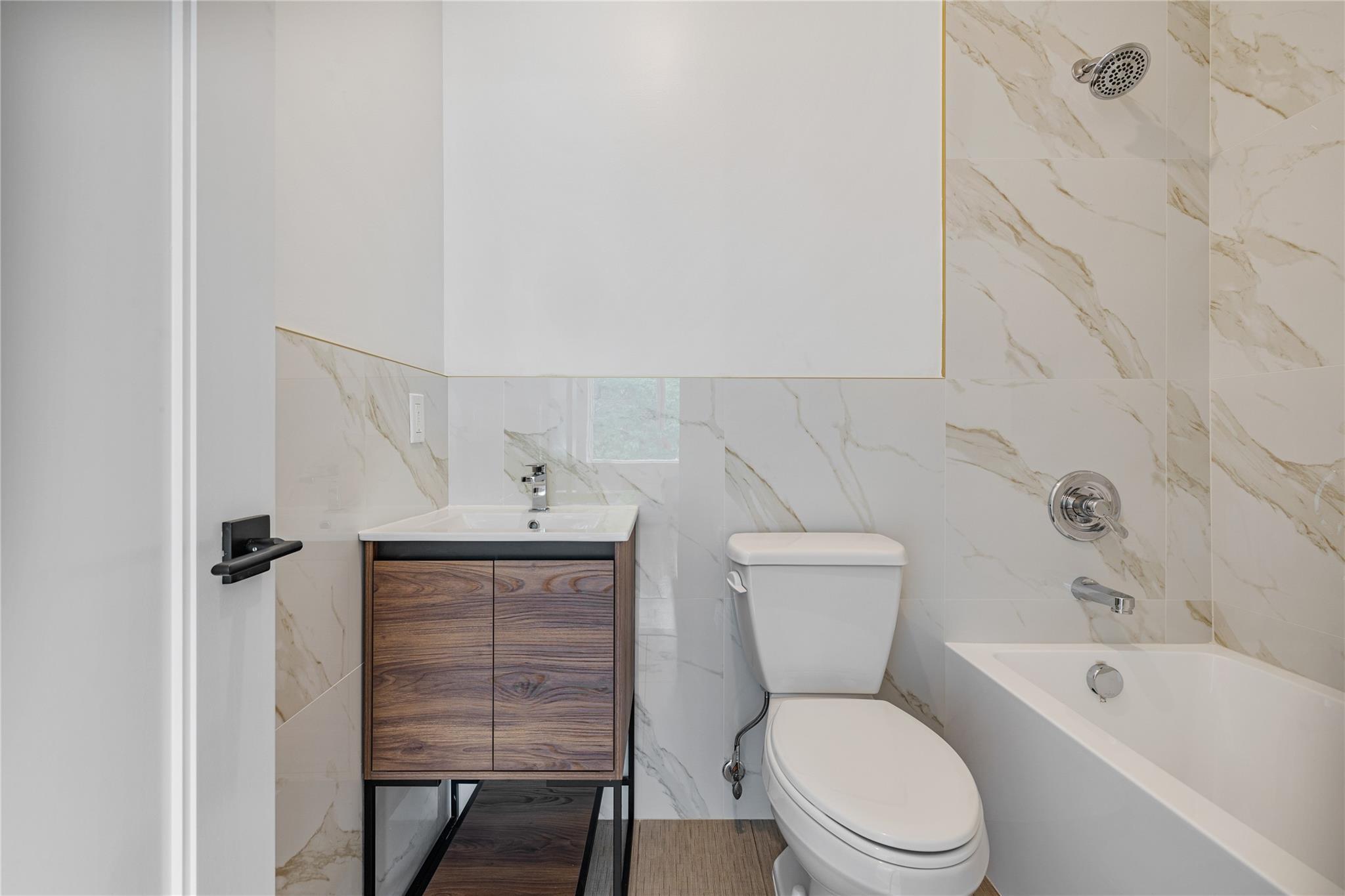 Condo Suffern  Rockland County, NY 10952, MLS-892472-35