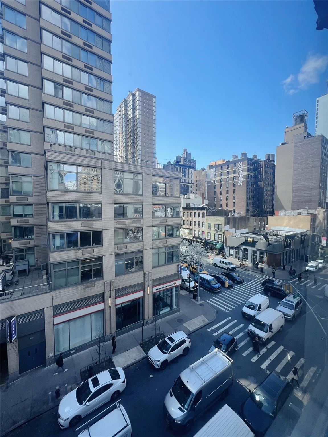 Commercial Lease 28  Manhattan, NY 10001, MLS-892519-13