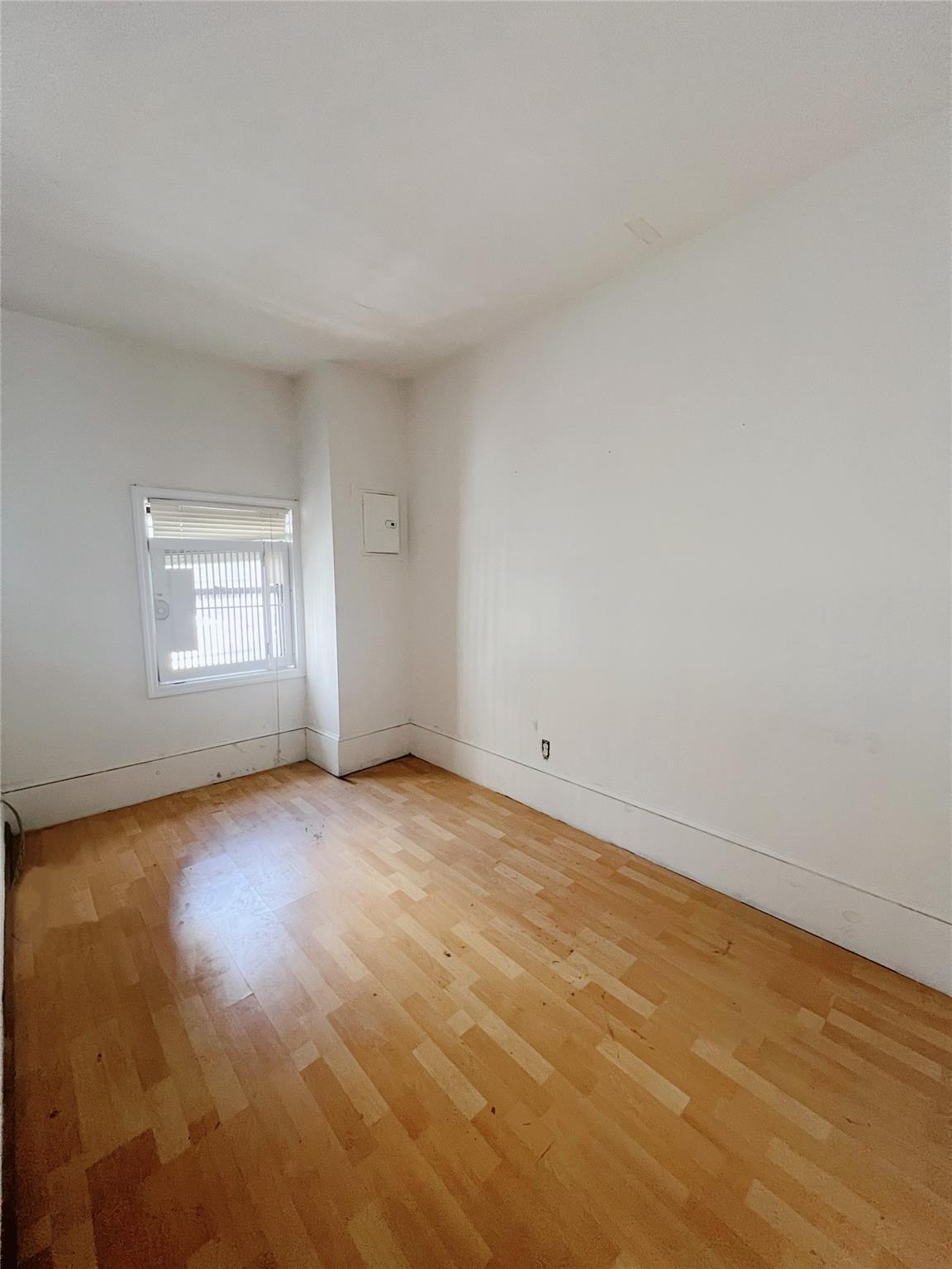 Commercial Lease 28  Manhattan, NY 10001, MLS-892519-9